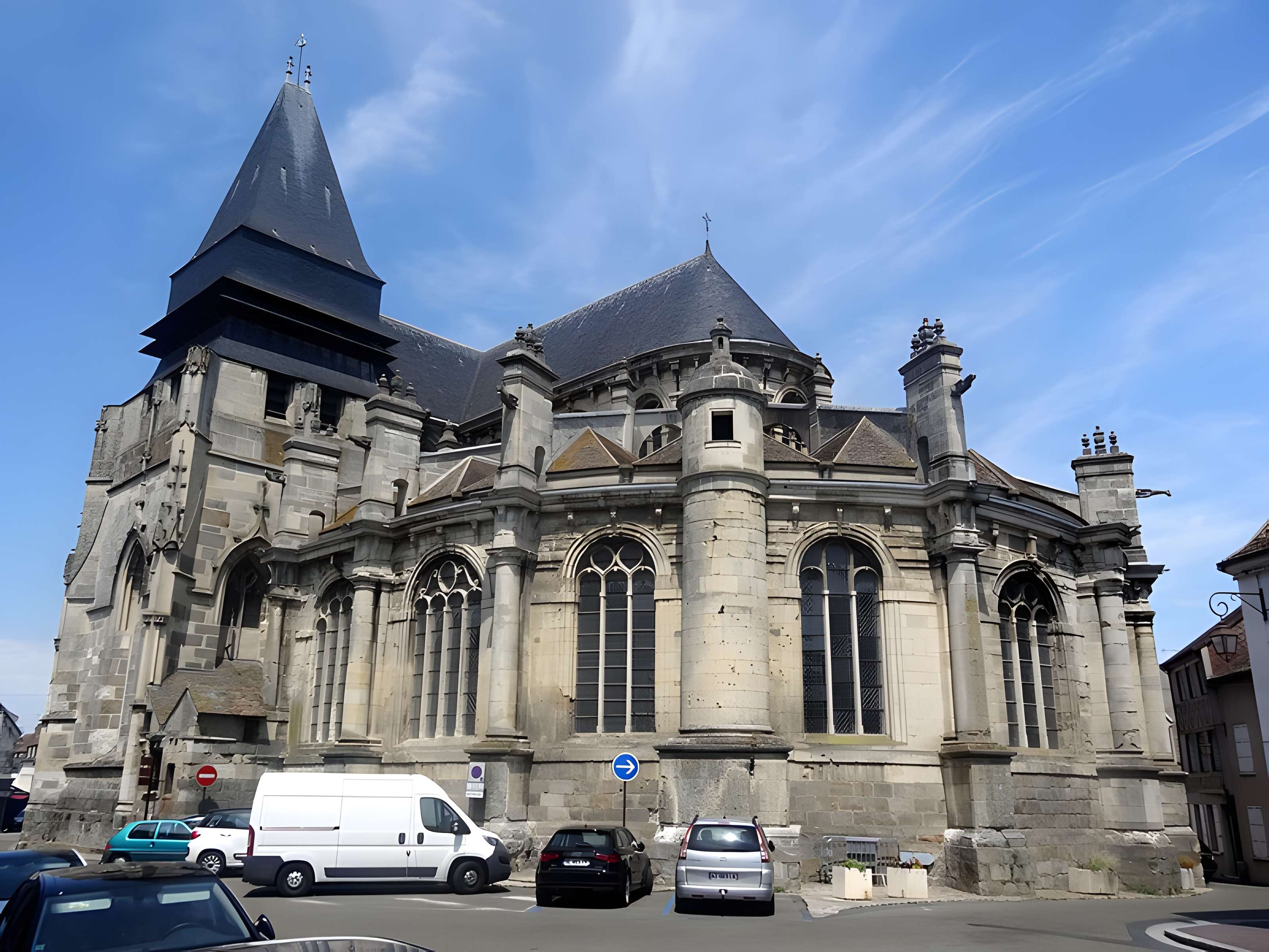 Église Saint-Jacques-le-Majeur-et-Saint-Christophe de Houdan