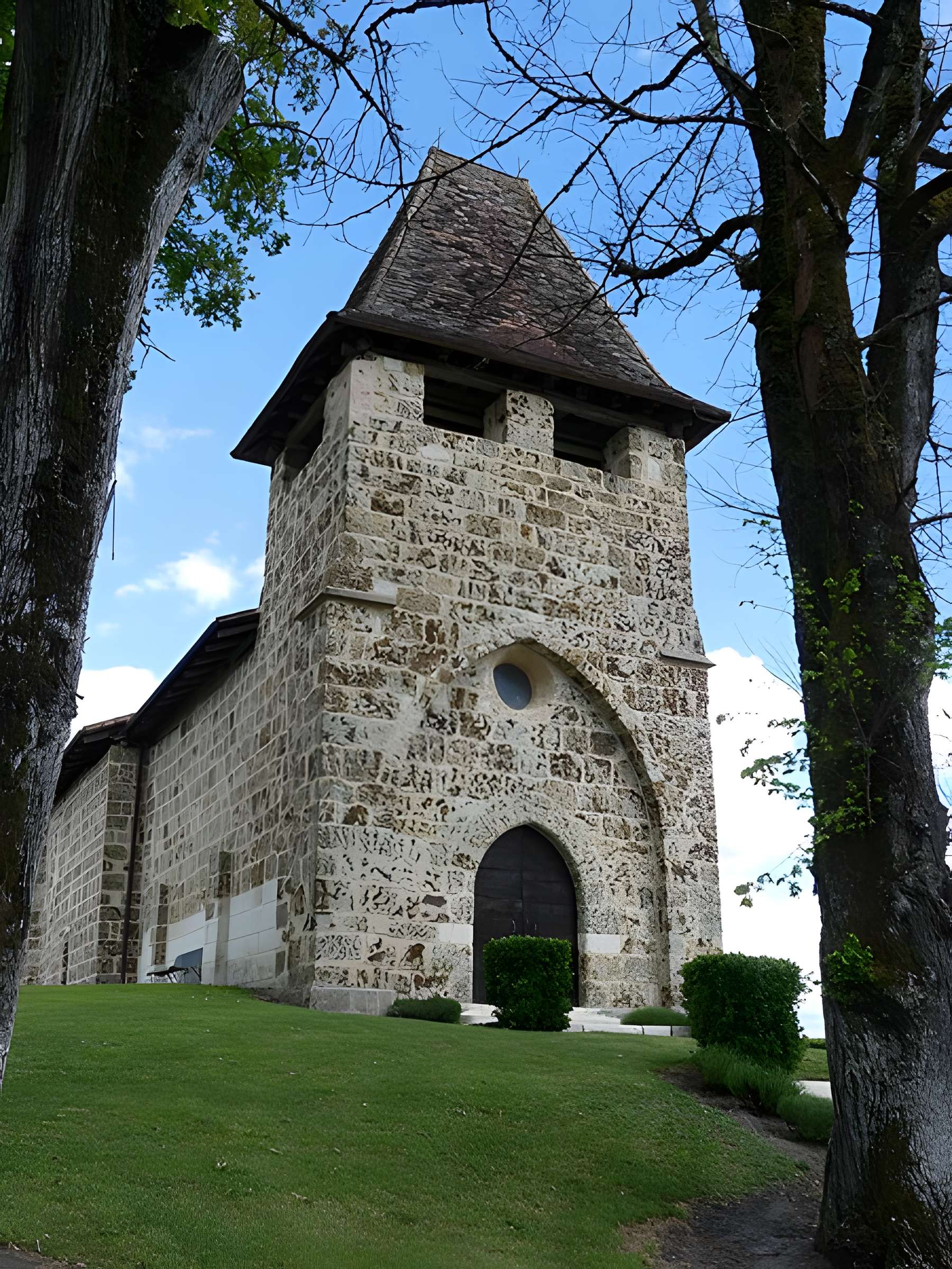 Église Saint-André de Saint-André-de-Double