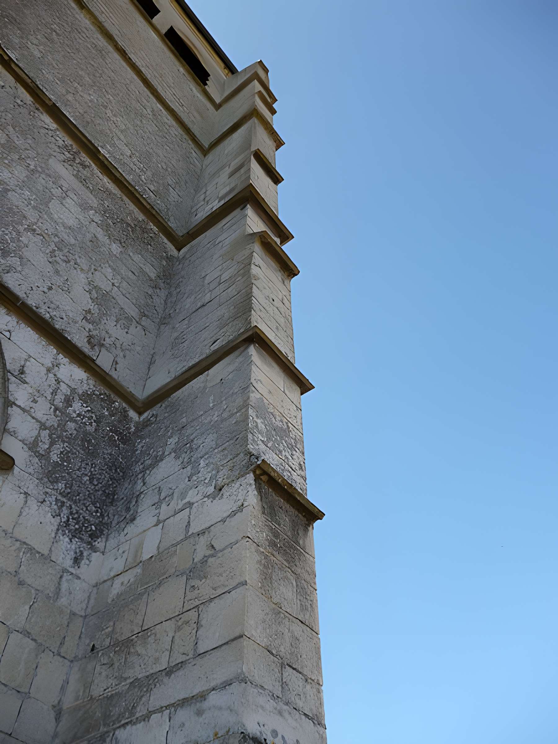 Église Saint-André de Saint-André-Farivillers