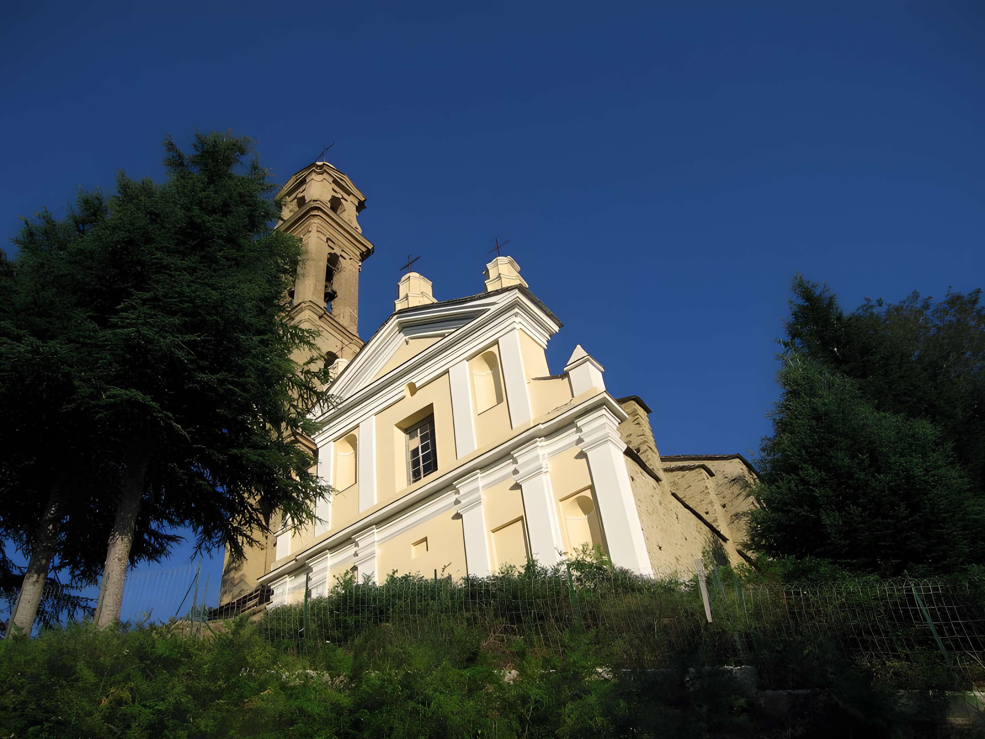 Église Saint-André de Sant'Andréa-di-Bozio