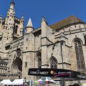 Église Saint-Jean dAmbert