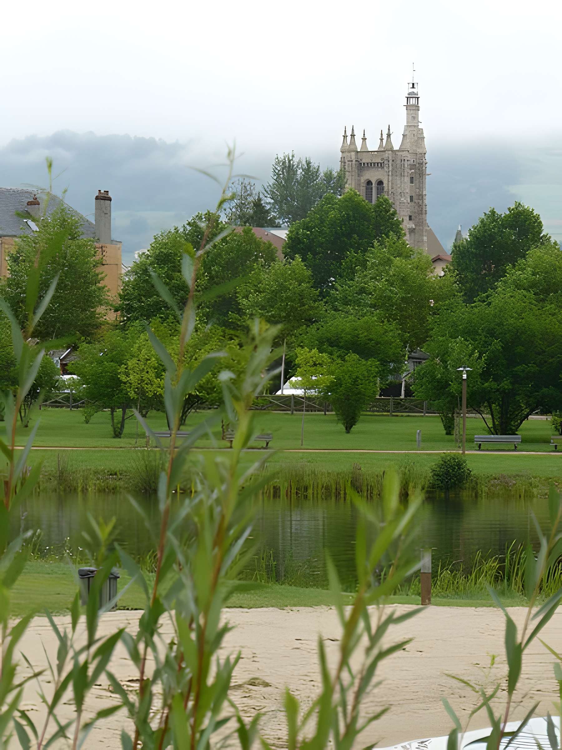 Église Saint-Jean d'Ambert