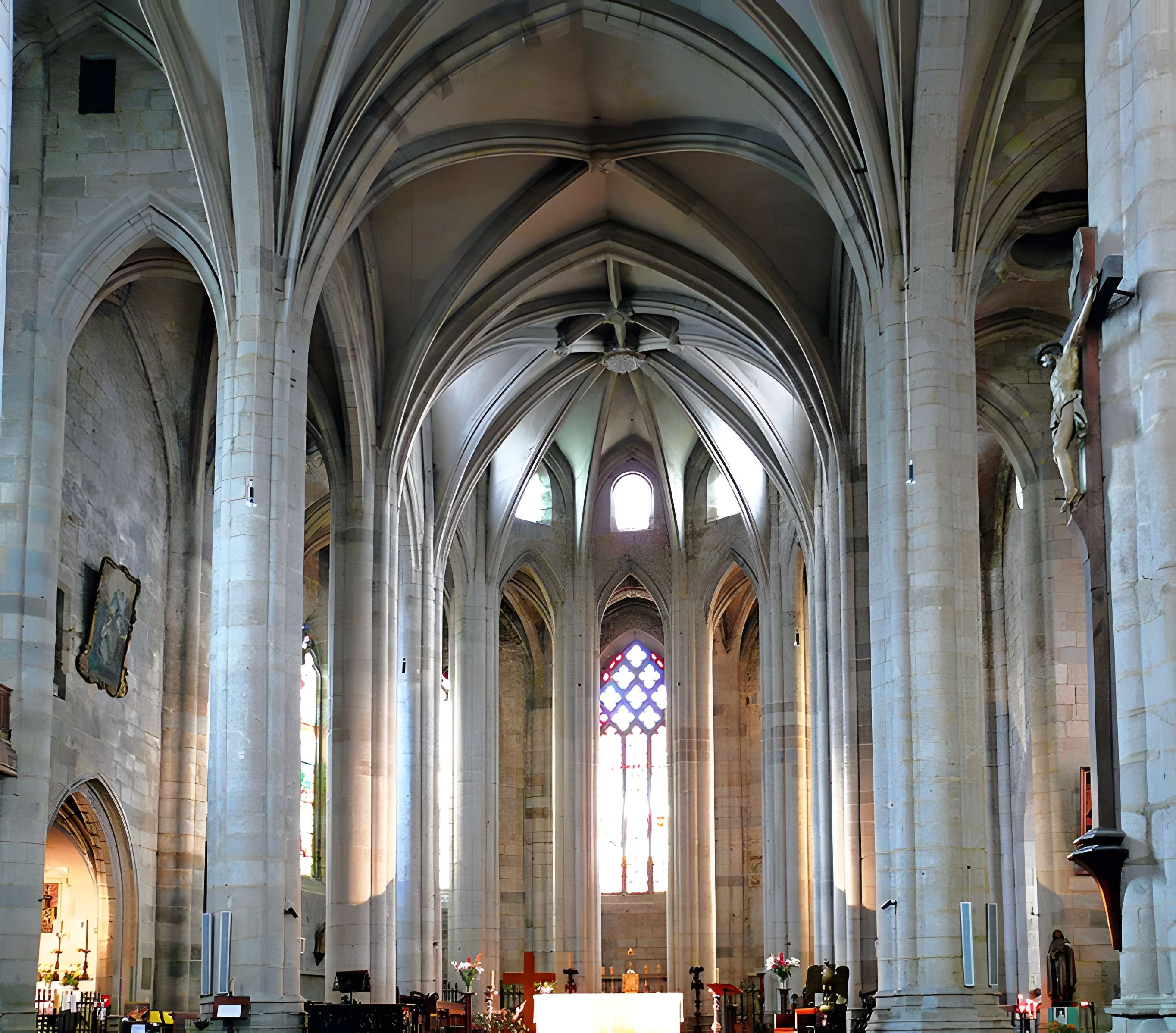 Église Saint-Jean d'Ambert