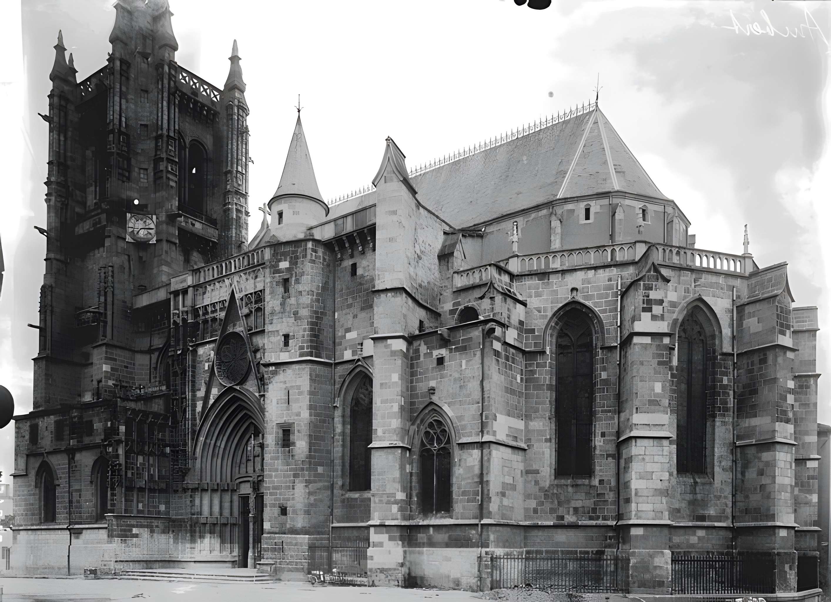 Église Saint-Jean d'Ambert