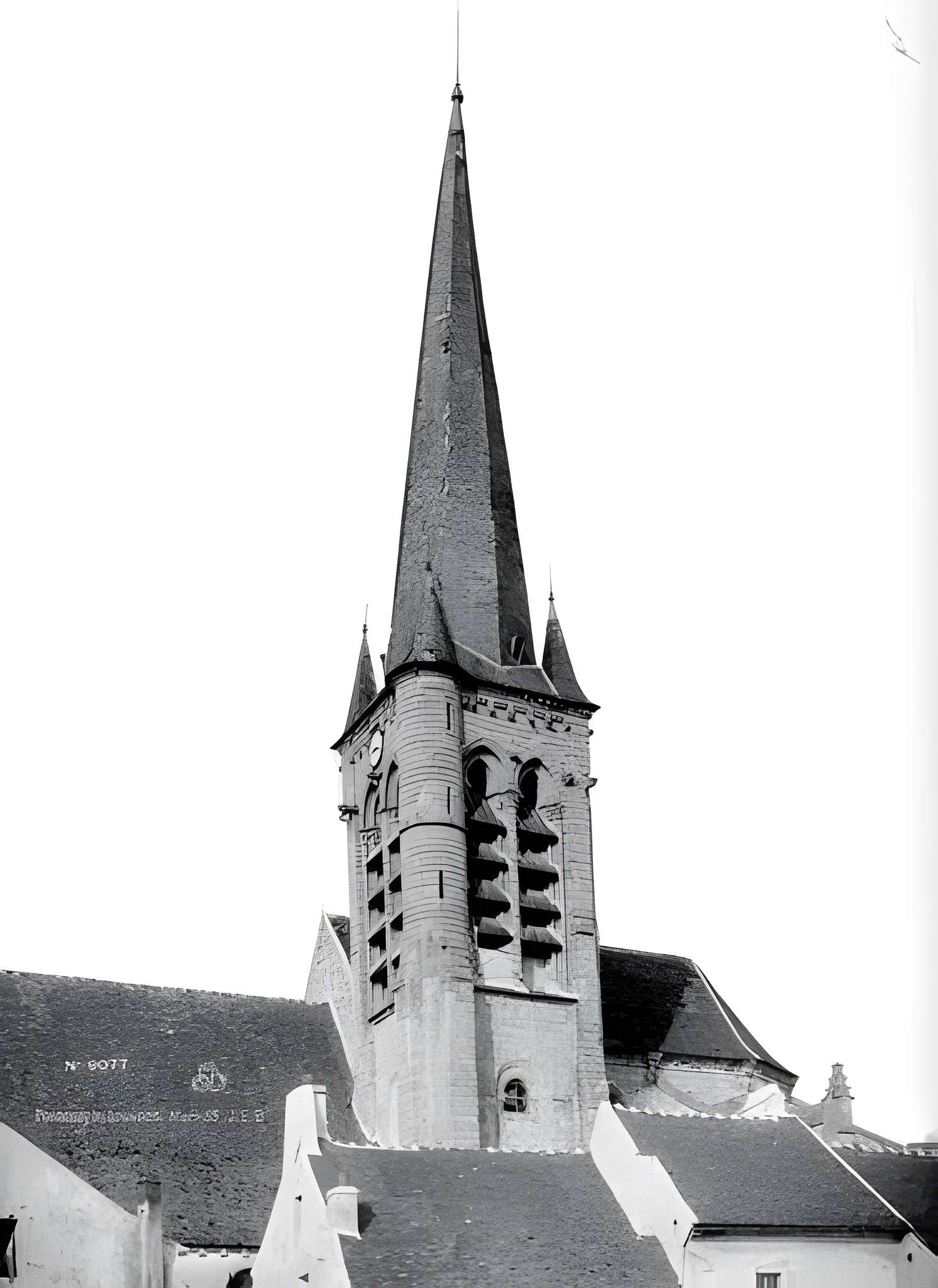 Église Saint-Aquilin de Fontenay-en-Parisis