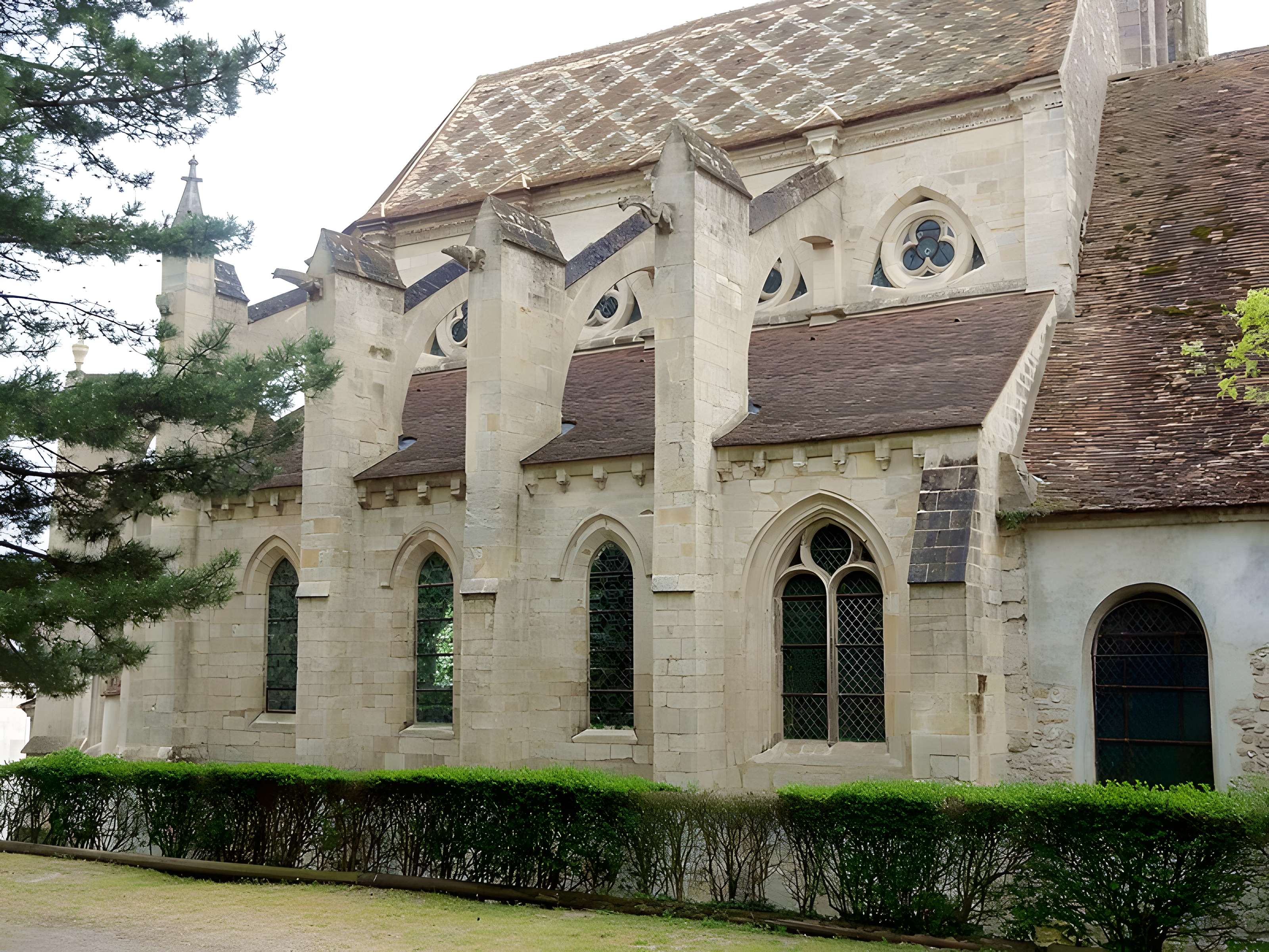 Église Saint-Aquilin de Fontenay-en-Parisis