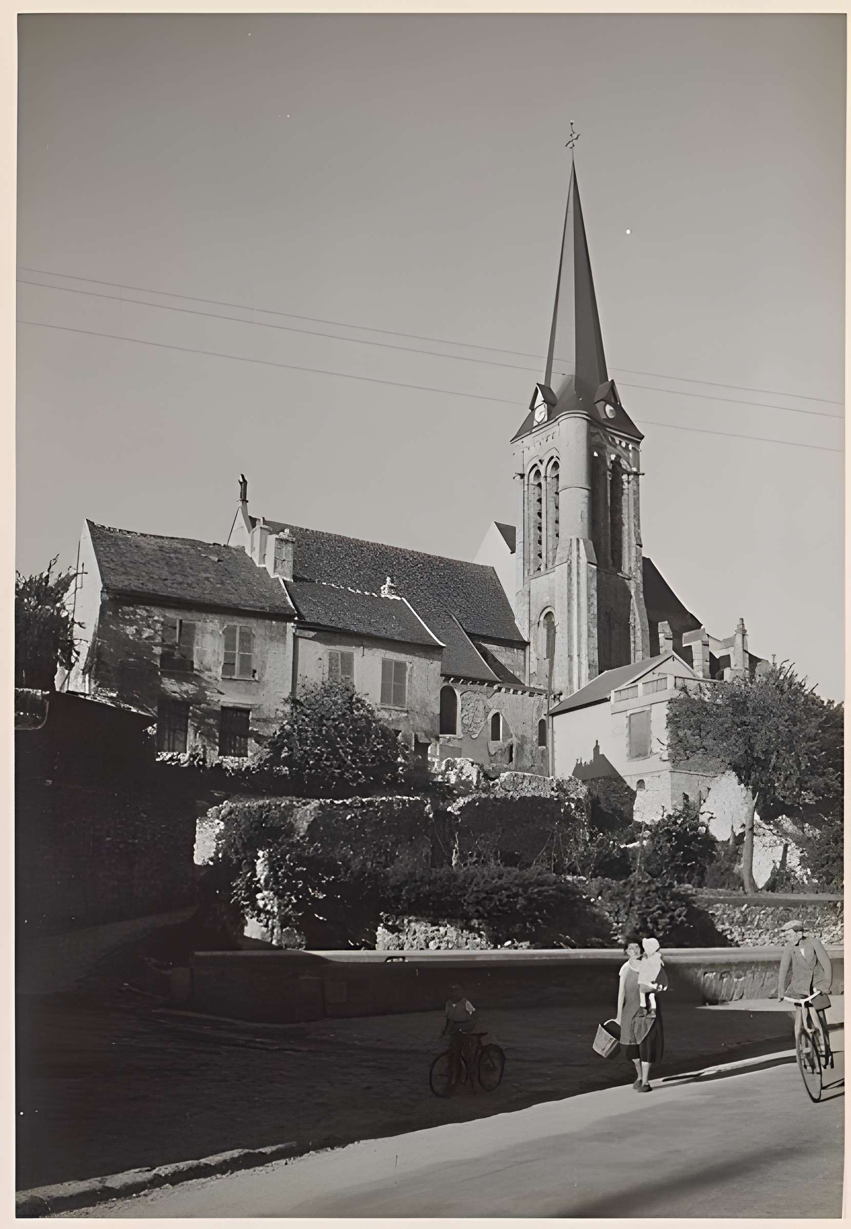 Église Saint-Aquilin de Fontenay-en-Parisis