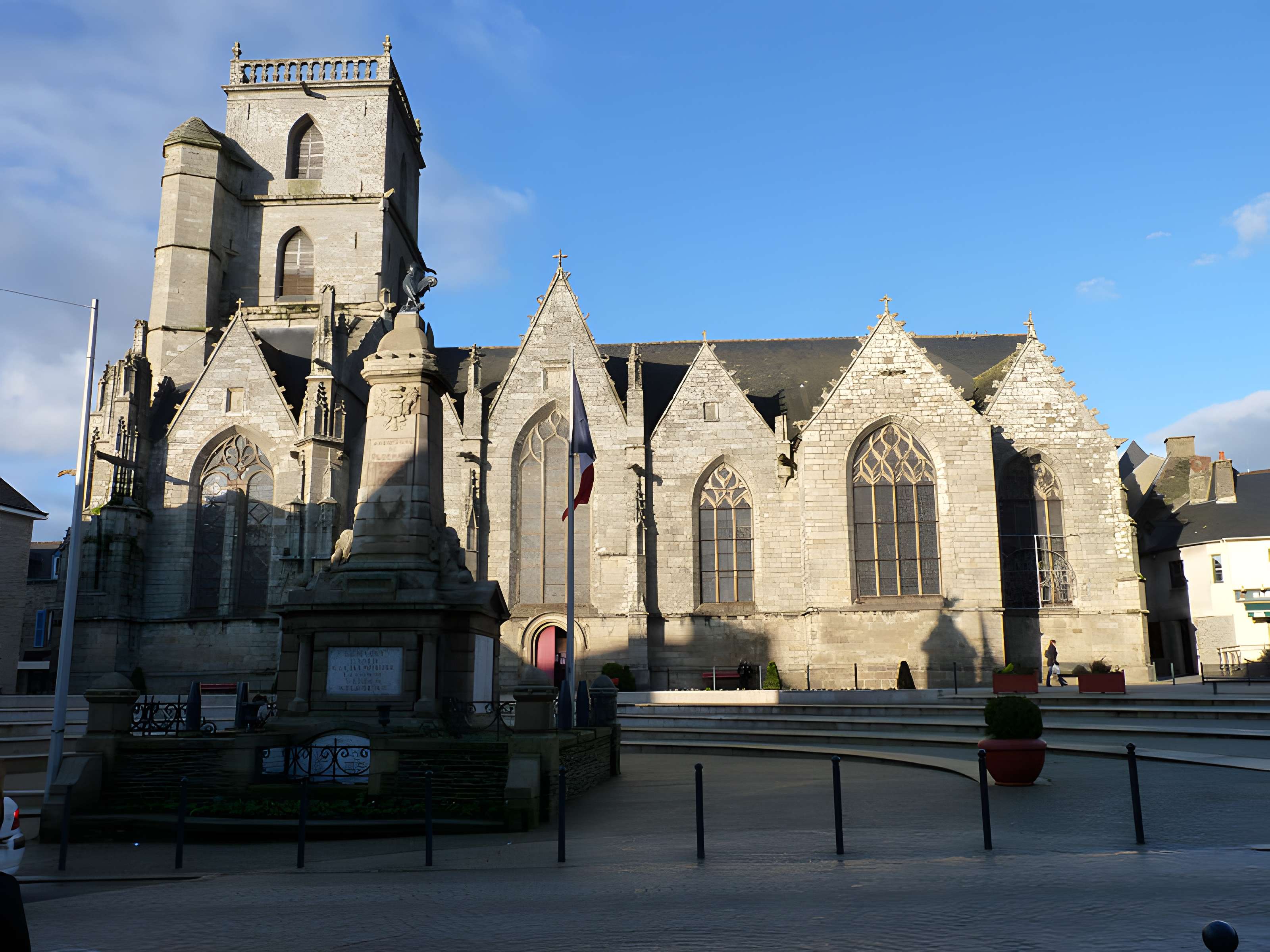 Église Saint-Armel de Ploërmel