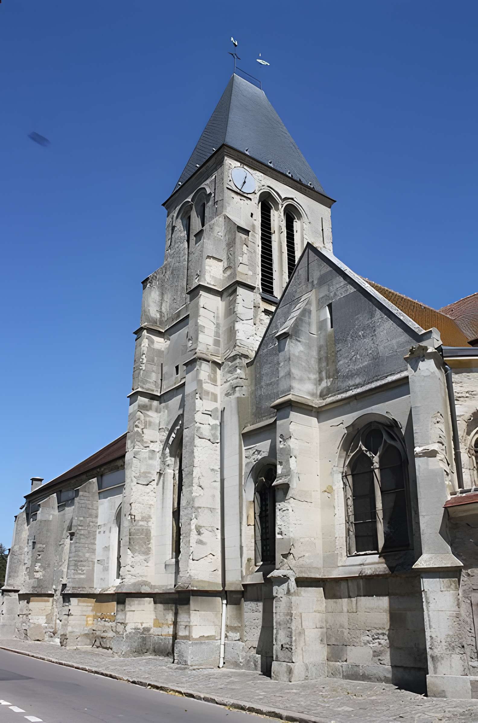 Église Saint-Arnoult de Varreddes 