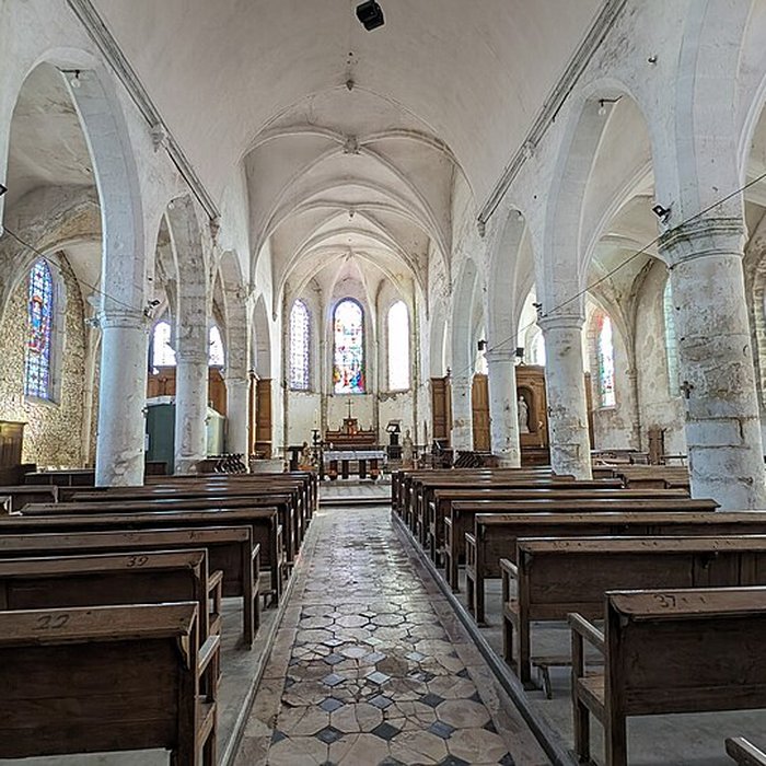 Photo de Église Saint-Aubin de Jouy-le-Châtel