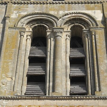 Église Saint-Aubin de Limay