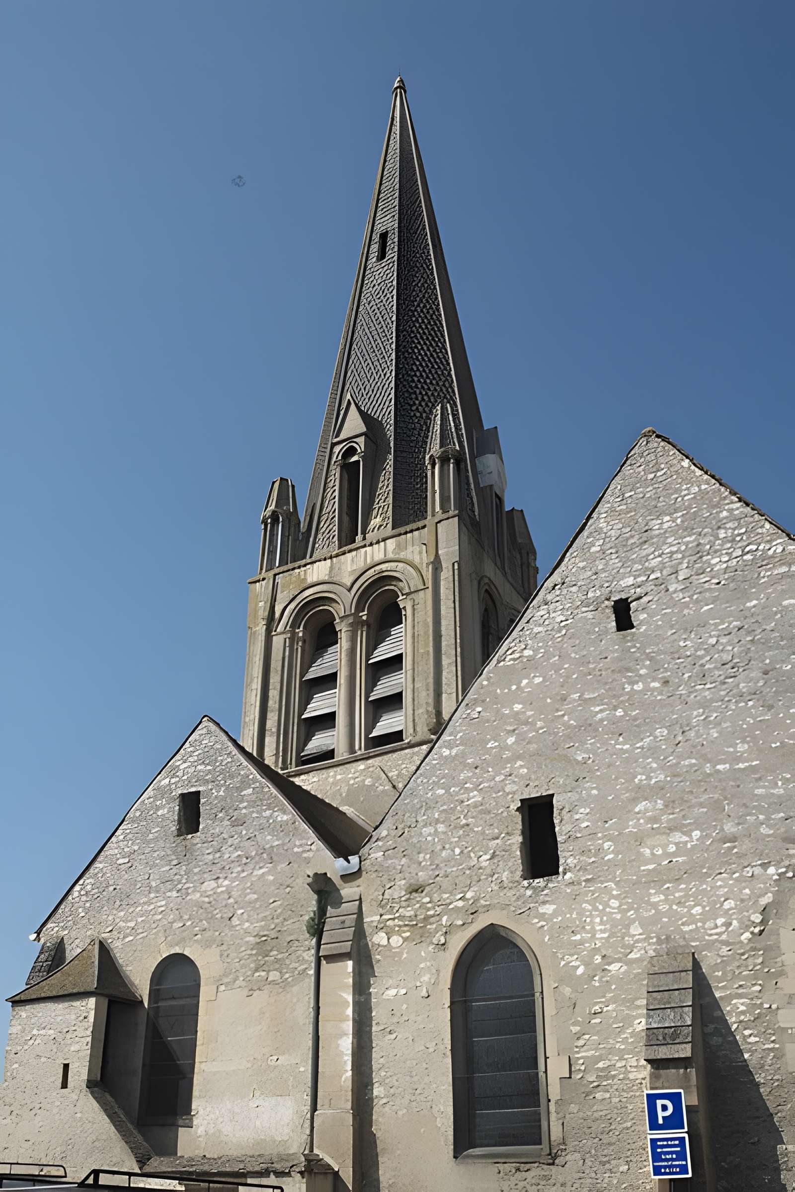 Église Saint-Aubin de Limay