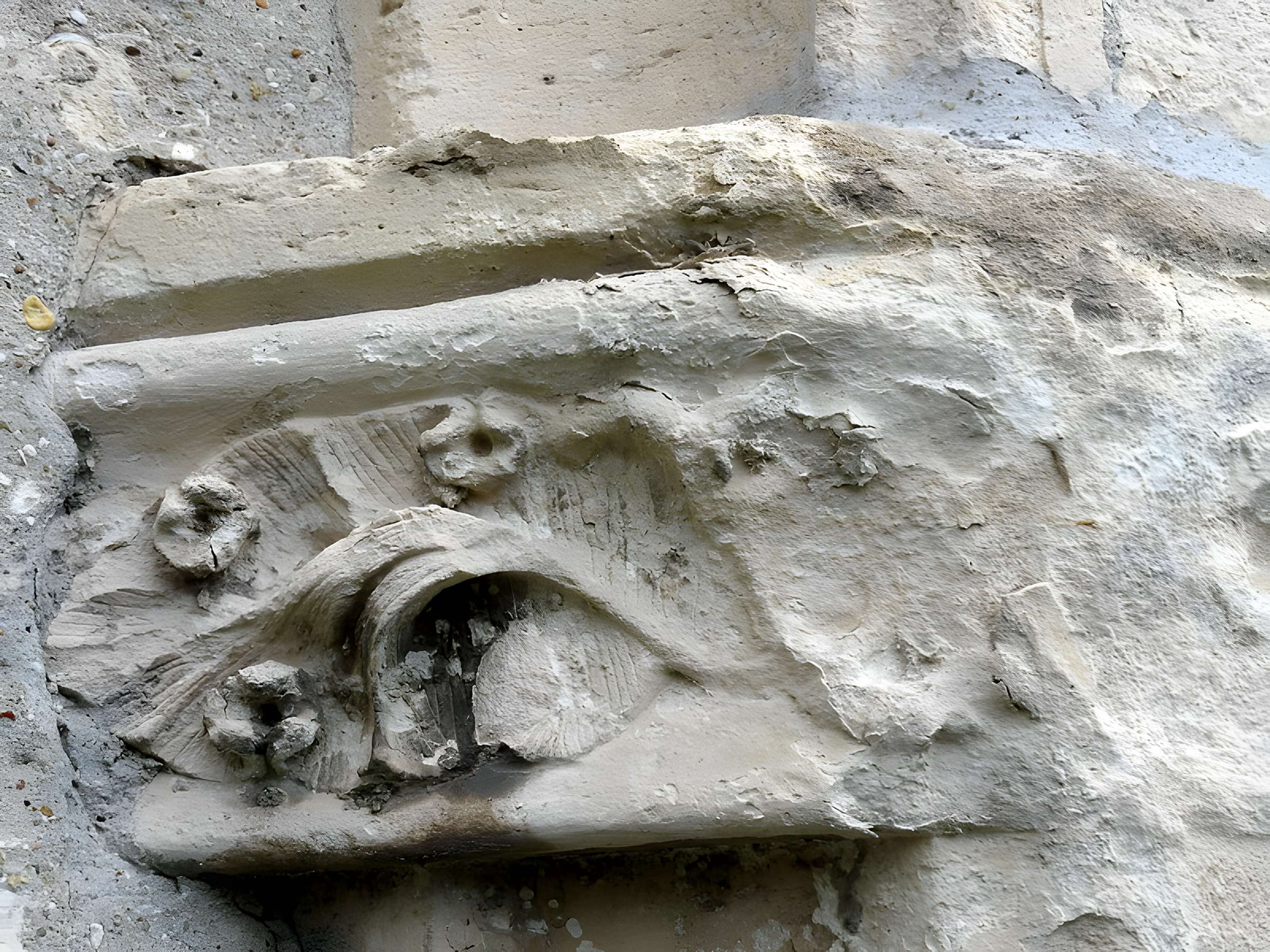 Église Saint-Aubin de Limay