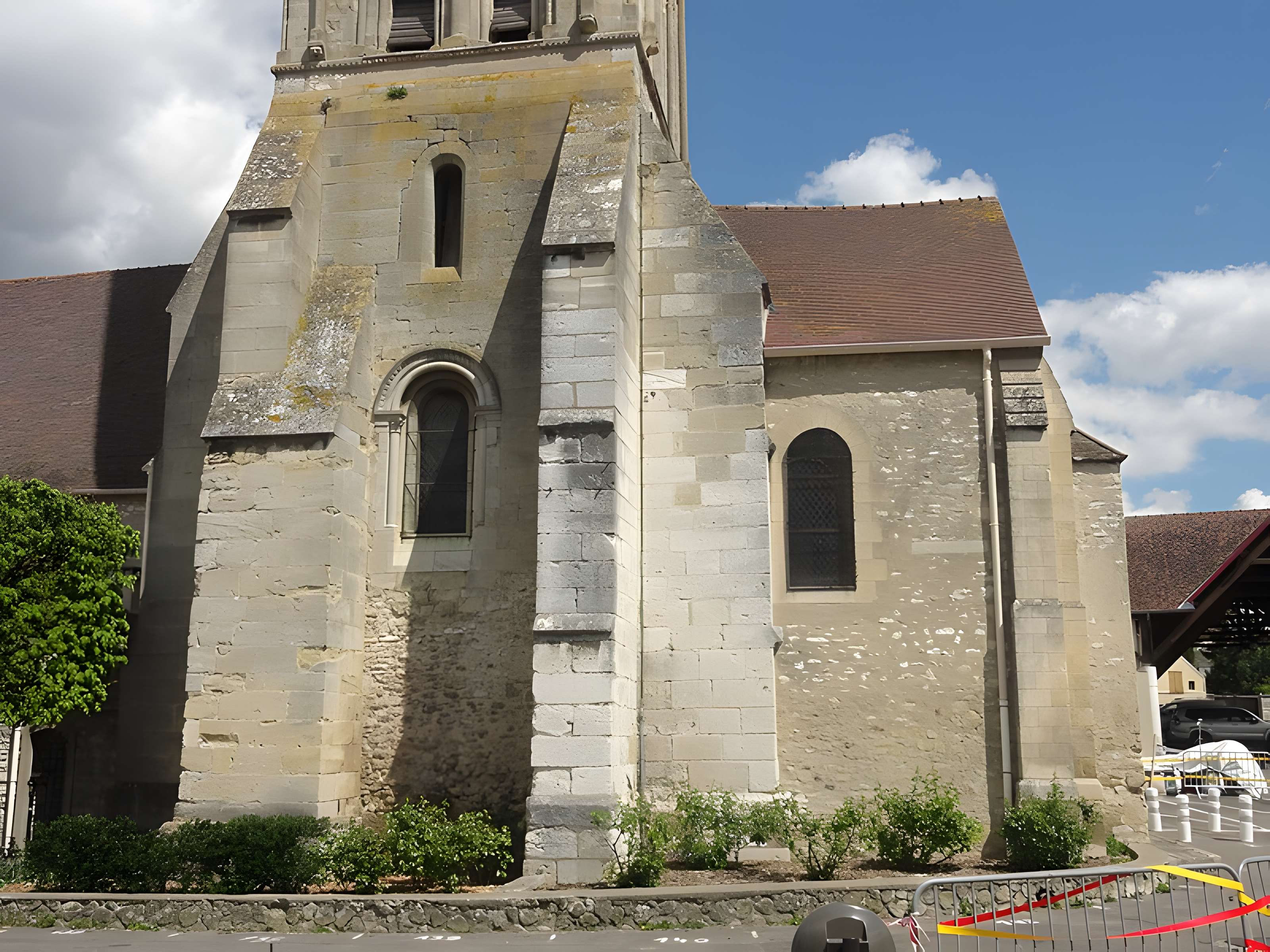 Église Saint-Aubin de Limay