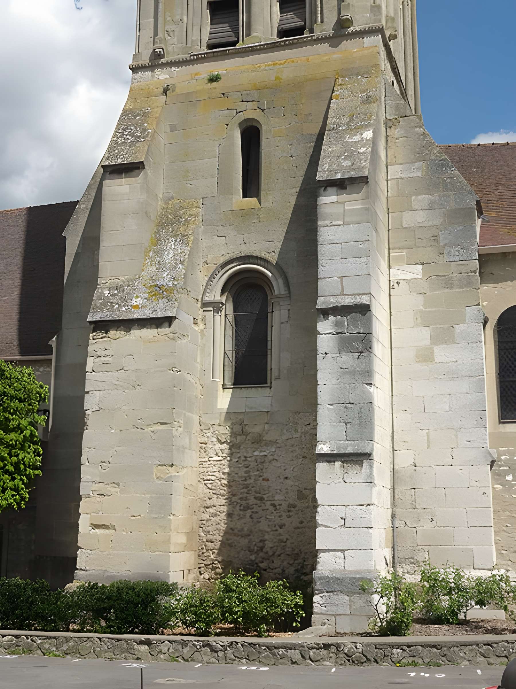 Église Saint-Aubin de Limay
