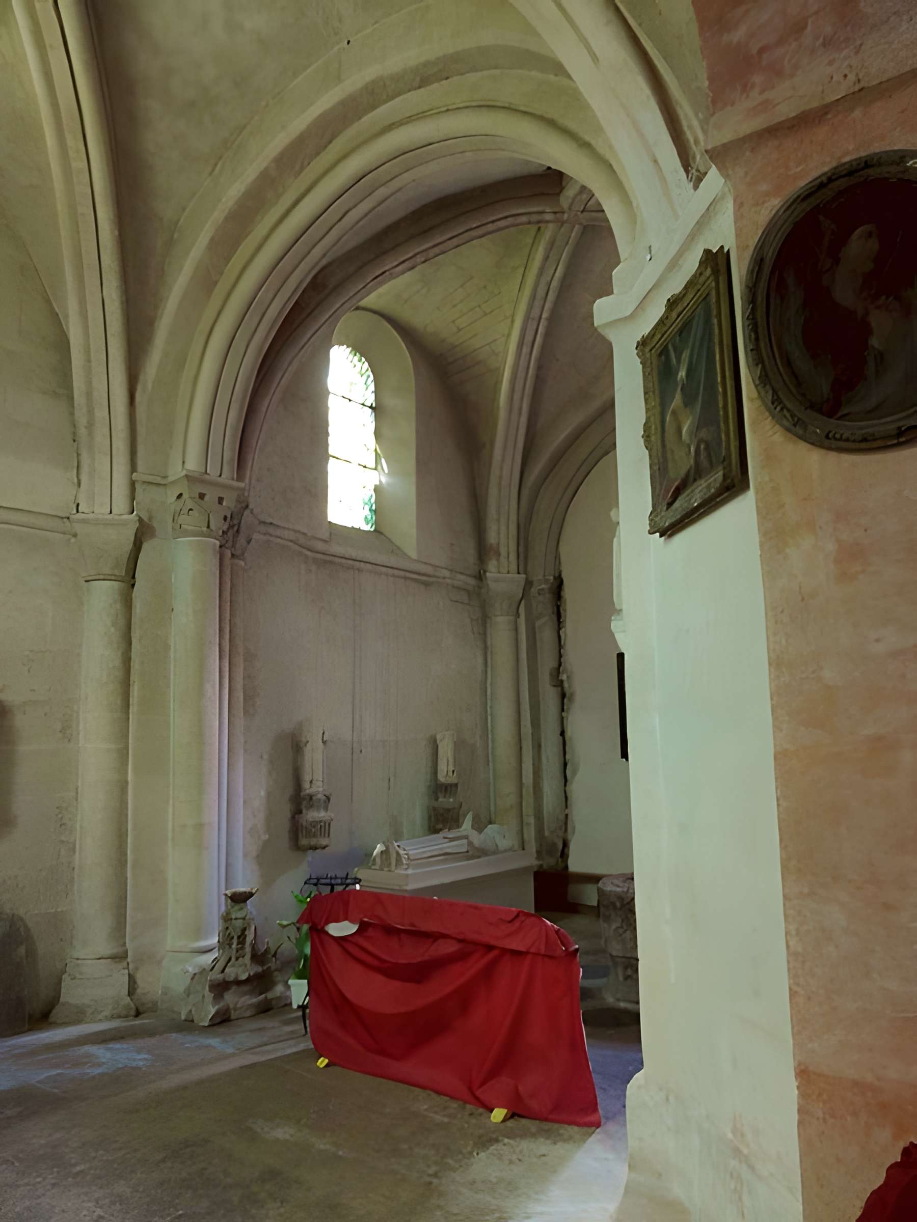 Église Saint-Aubin de Limay