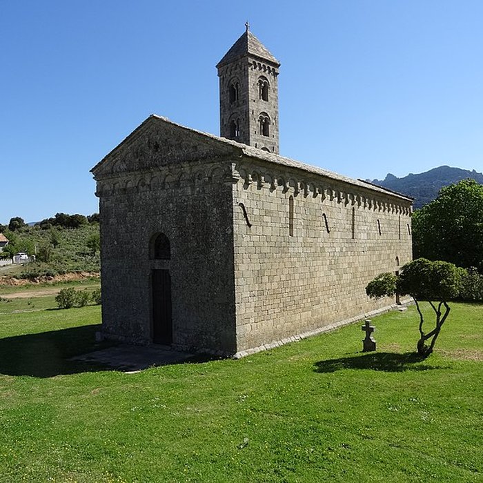 Photo de Église Saint-Jean de Carbini