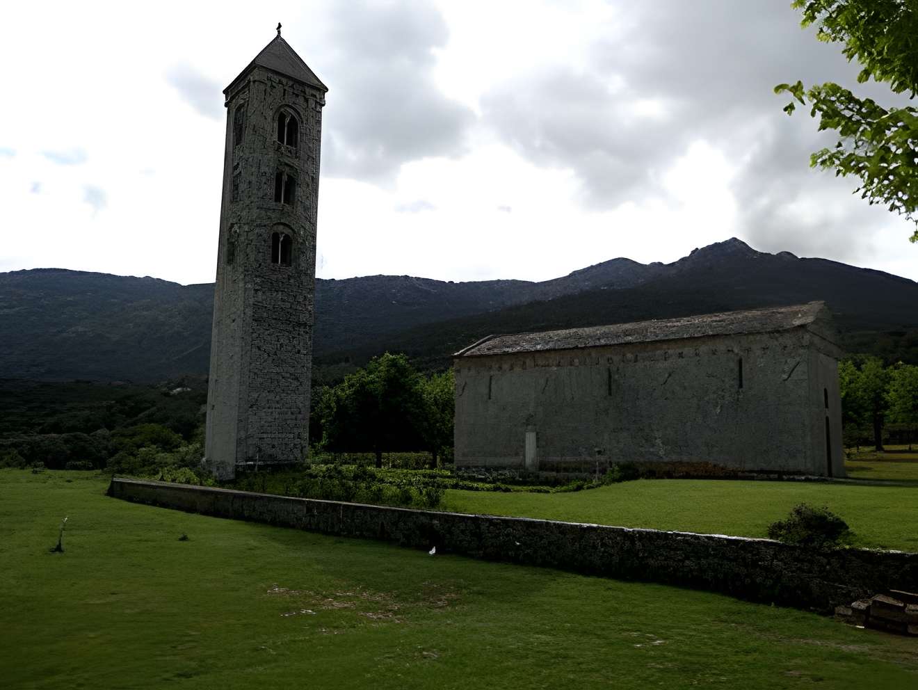 Église Saint-Jean de Carbini 