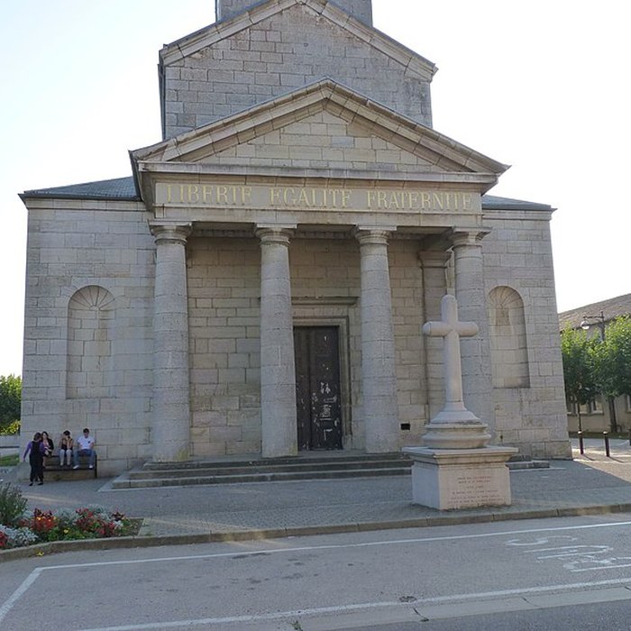 Photo de Église Saint-Aubin de Saint-Aubin dans le Jura