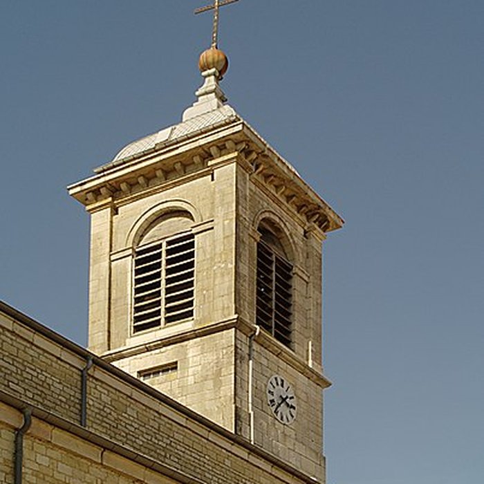 Photo de Église Saint-Aubin de Saint-Aubin dans le Jura