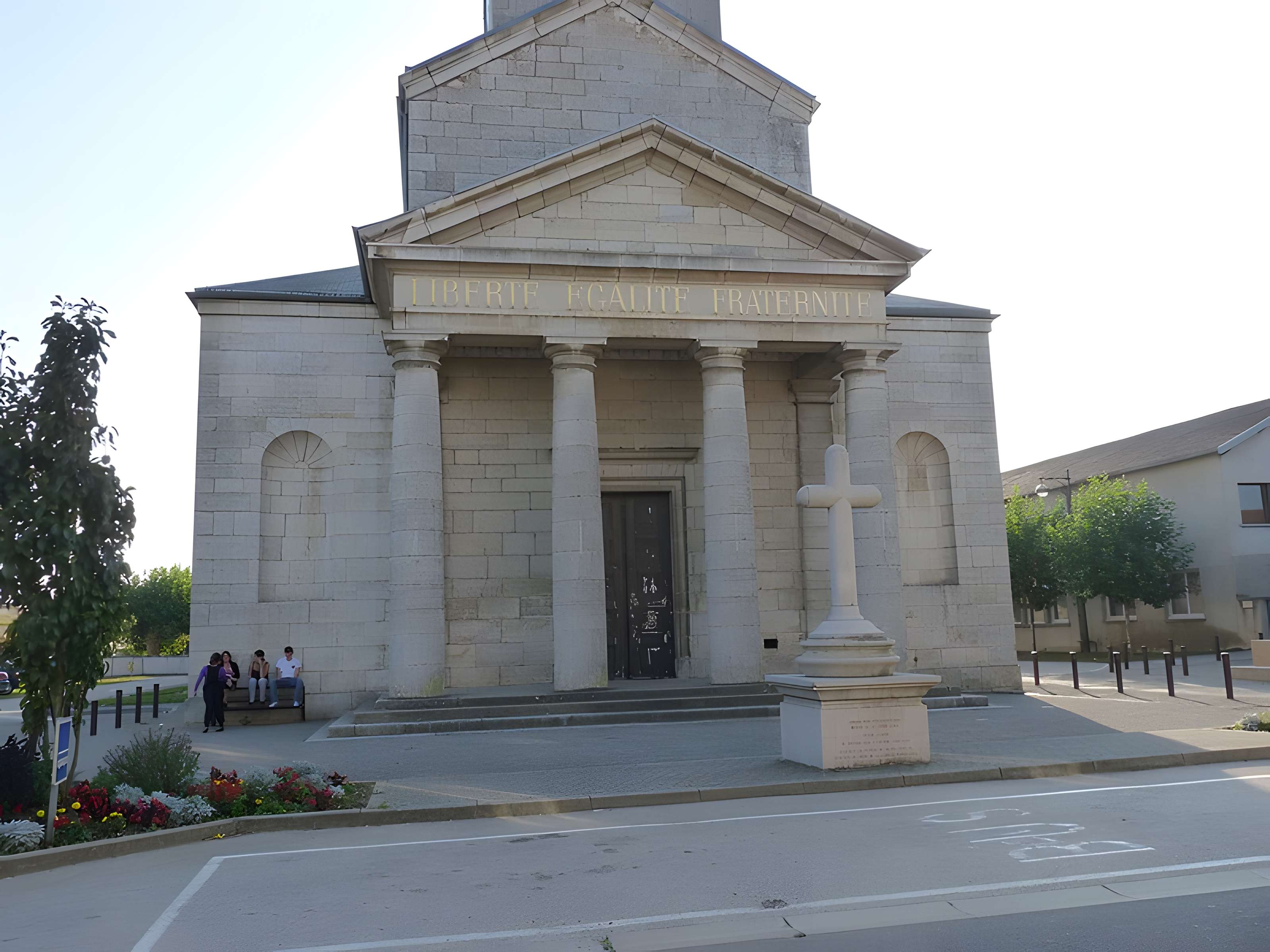 Église Saint-Aubin de Saint-Aubin dans le Jura