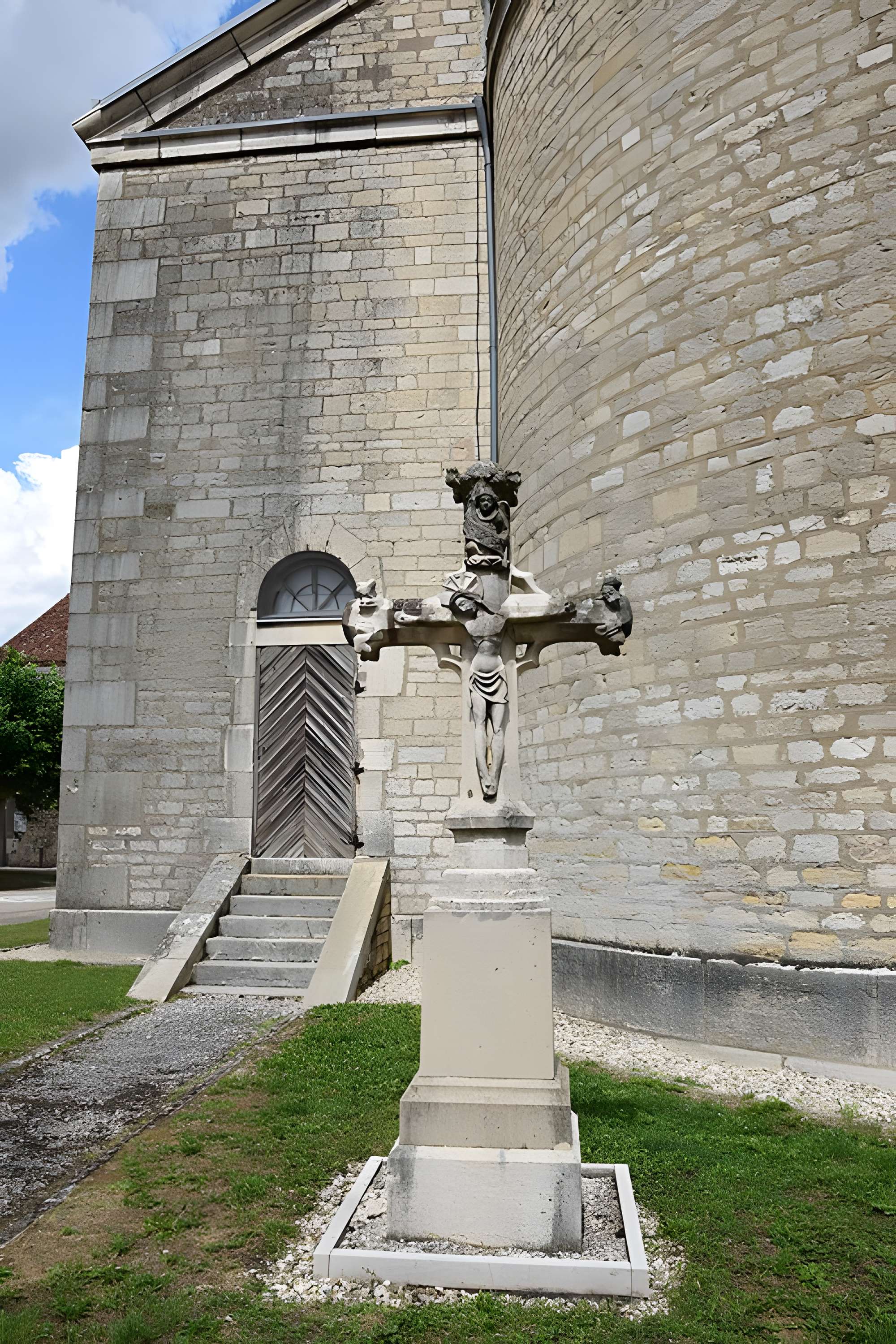 Église Saint-Aubin de Saint-Aubin dans le Jura
