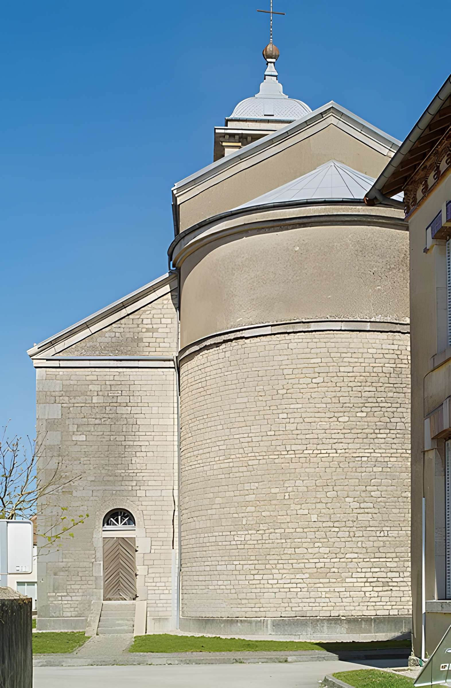 Église Saint-Aubin de Saint-Aubin dans le Jura