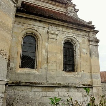 Église Saint-Aubin dEnnery et croix