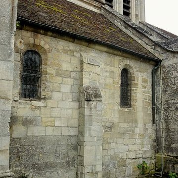 Église Saint-Aubin dEnnery et croix