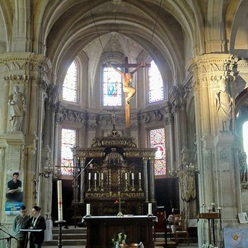 Église Saint-Aubin dEnnery et croix
