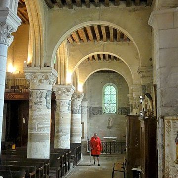 Église Saint-Aubin dEnnery et croix