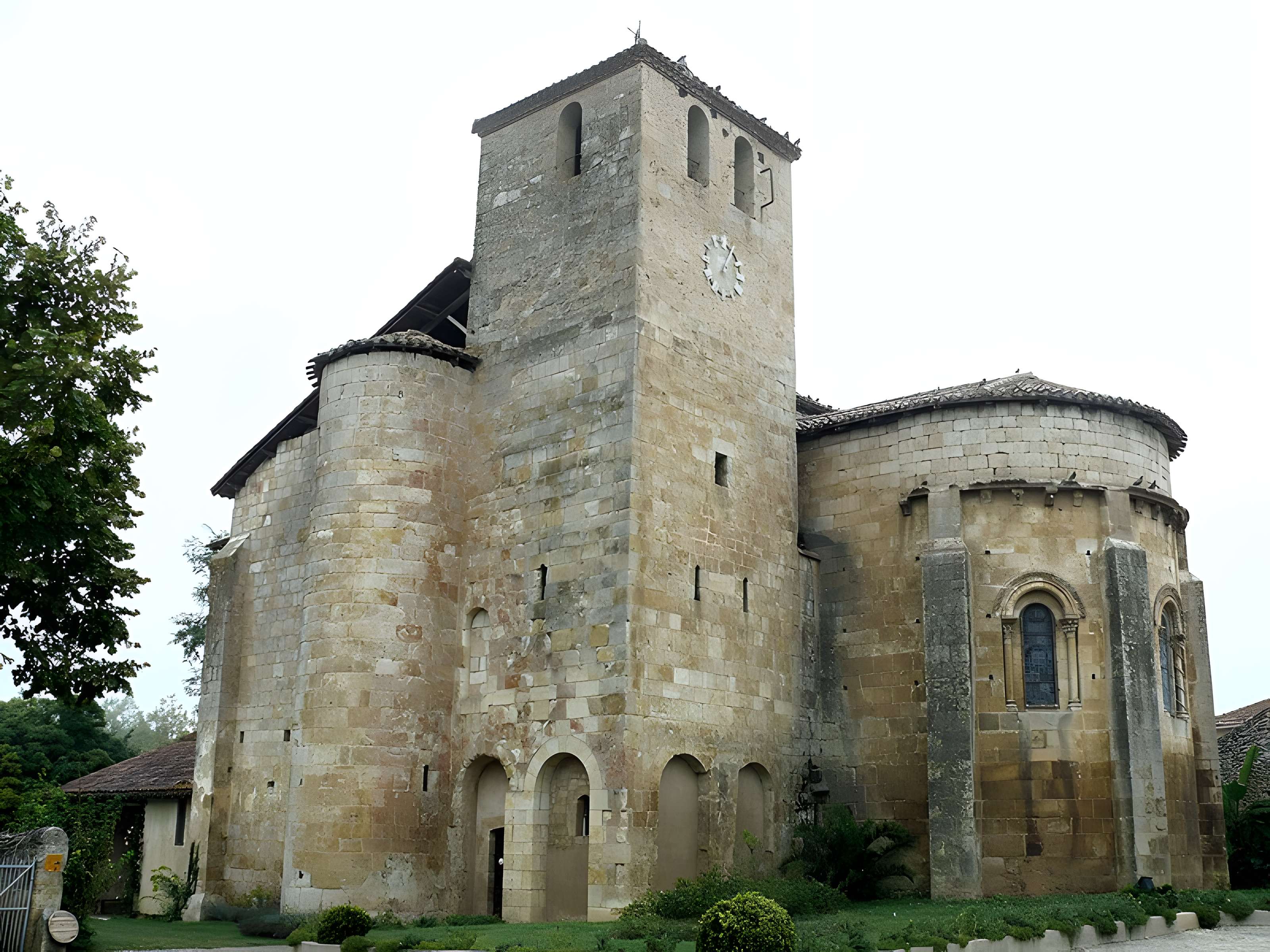 Église Saint-Austrégésile de Mouchan