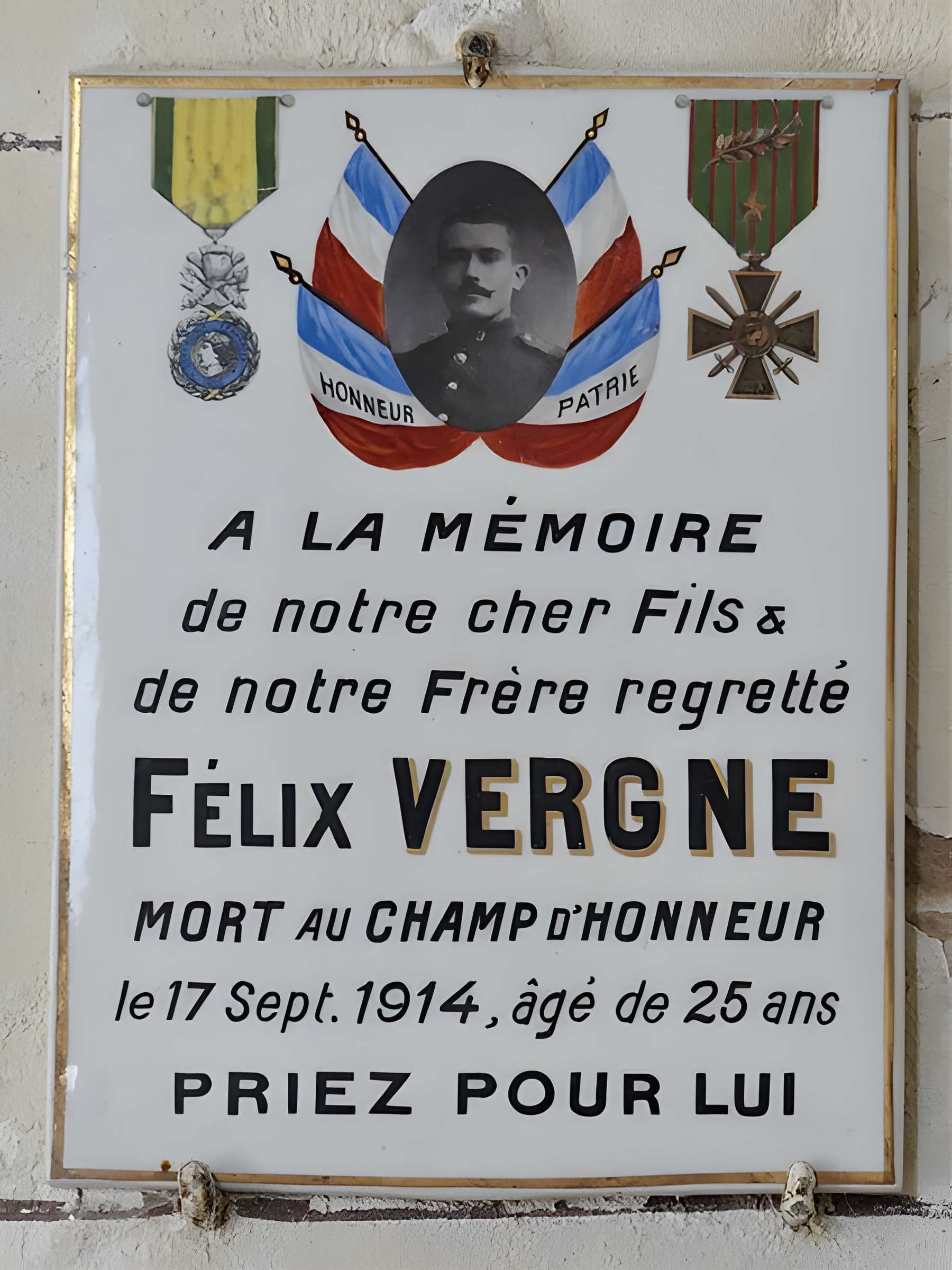 Église Saint-Avit de Saint-Avit-Rivière