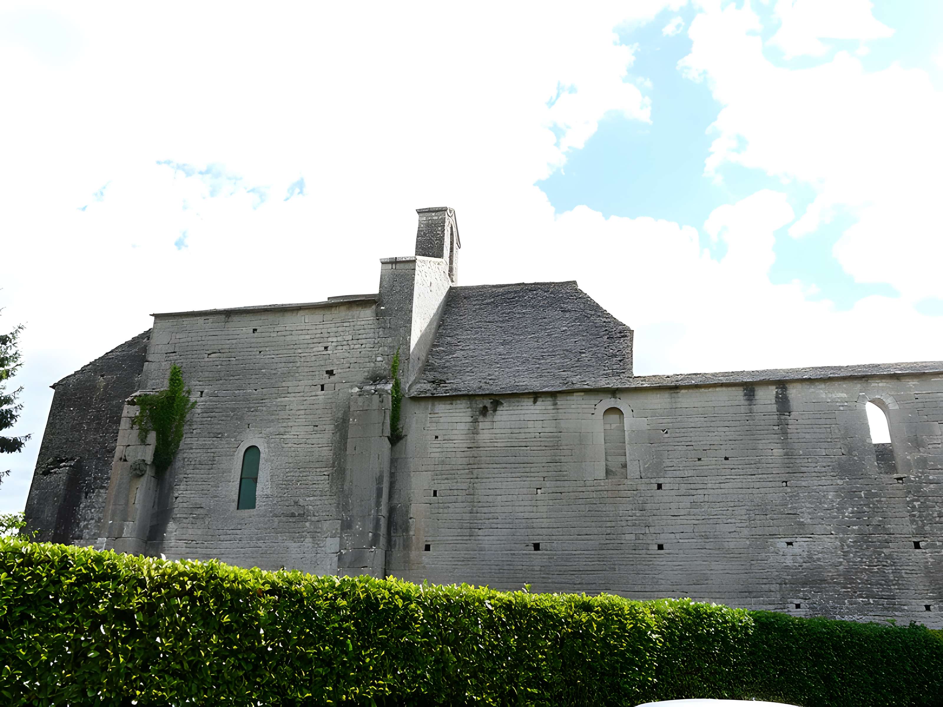 Église Saint-Barthélemy de Bauzens d'Ajat