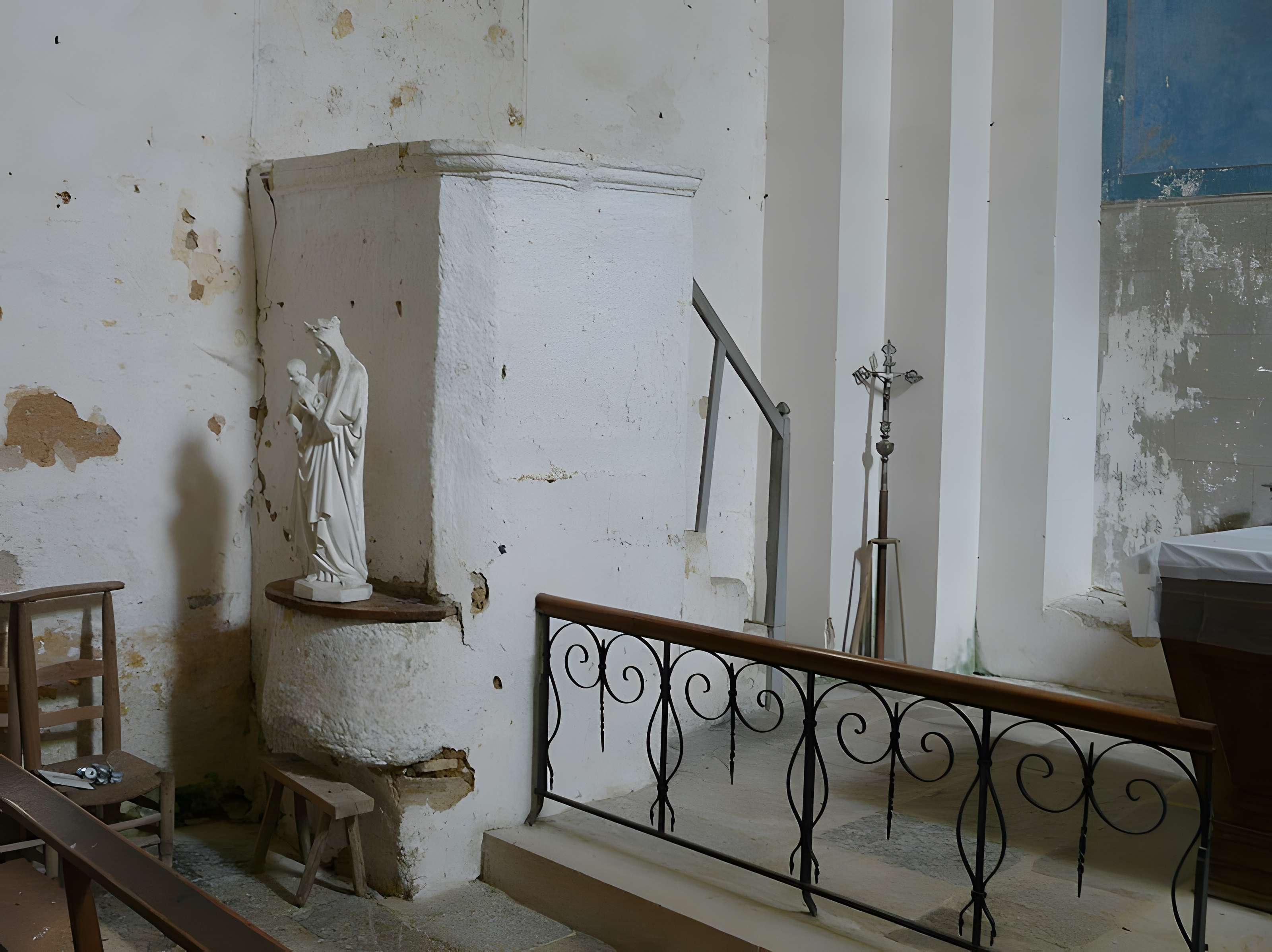 Église Saint-Barthélemy de Bauzens d'Ajat