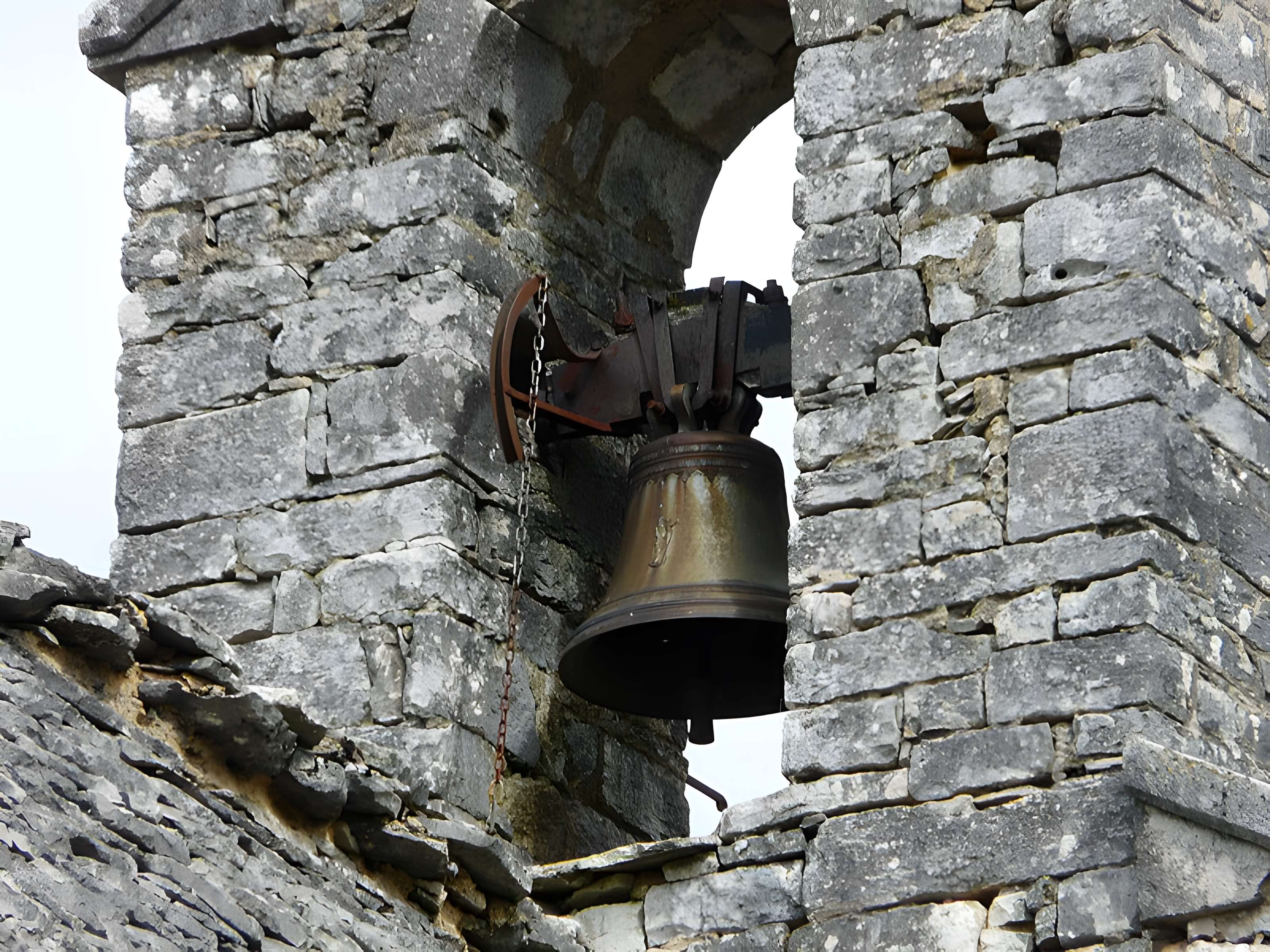Église Saint-Barthélemy de Bauzens d'Ajat