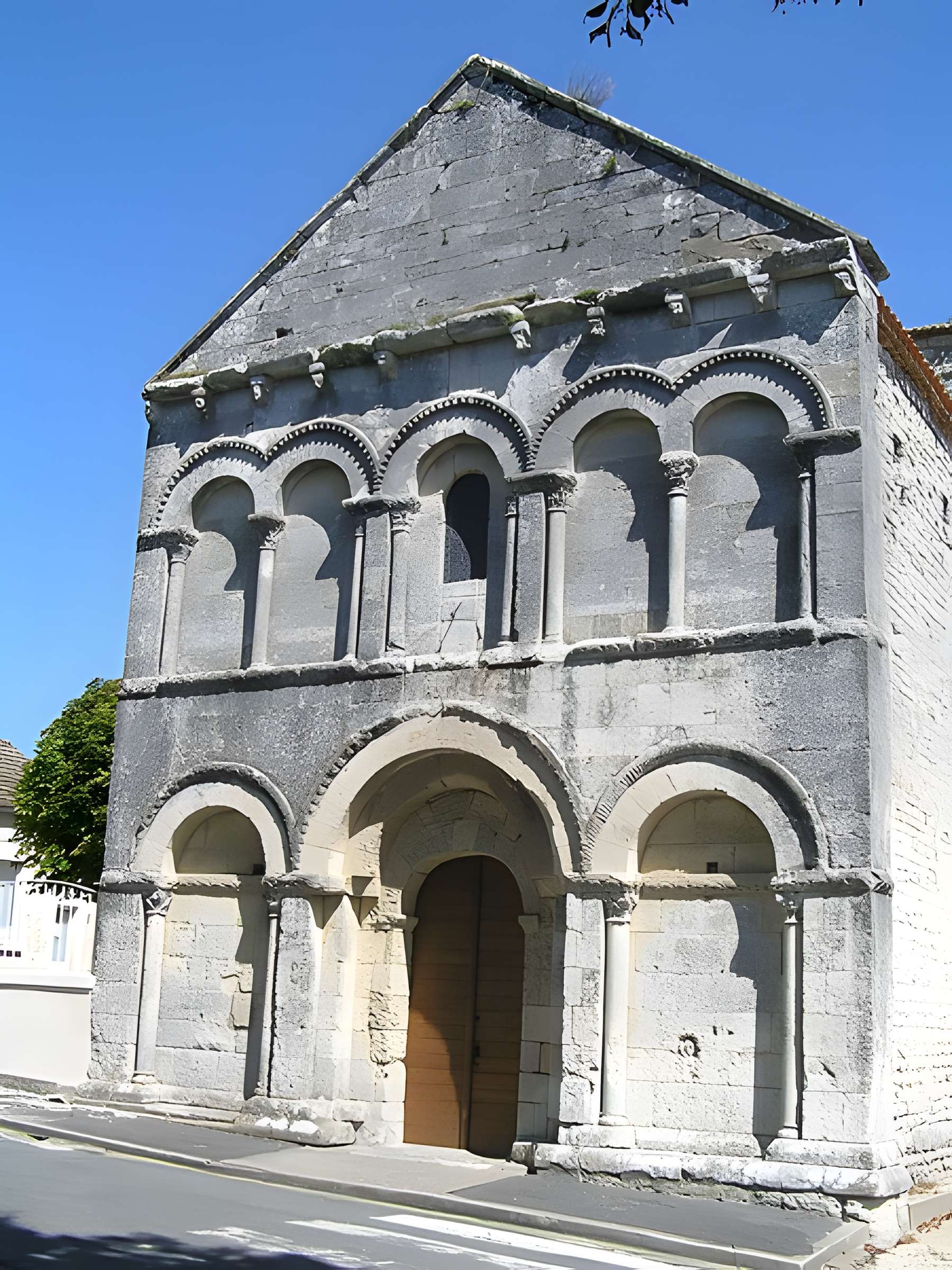 Église Saint-Barthélemy de Bécheresse