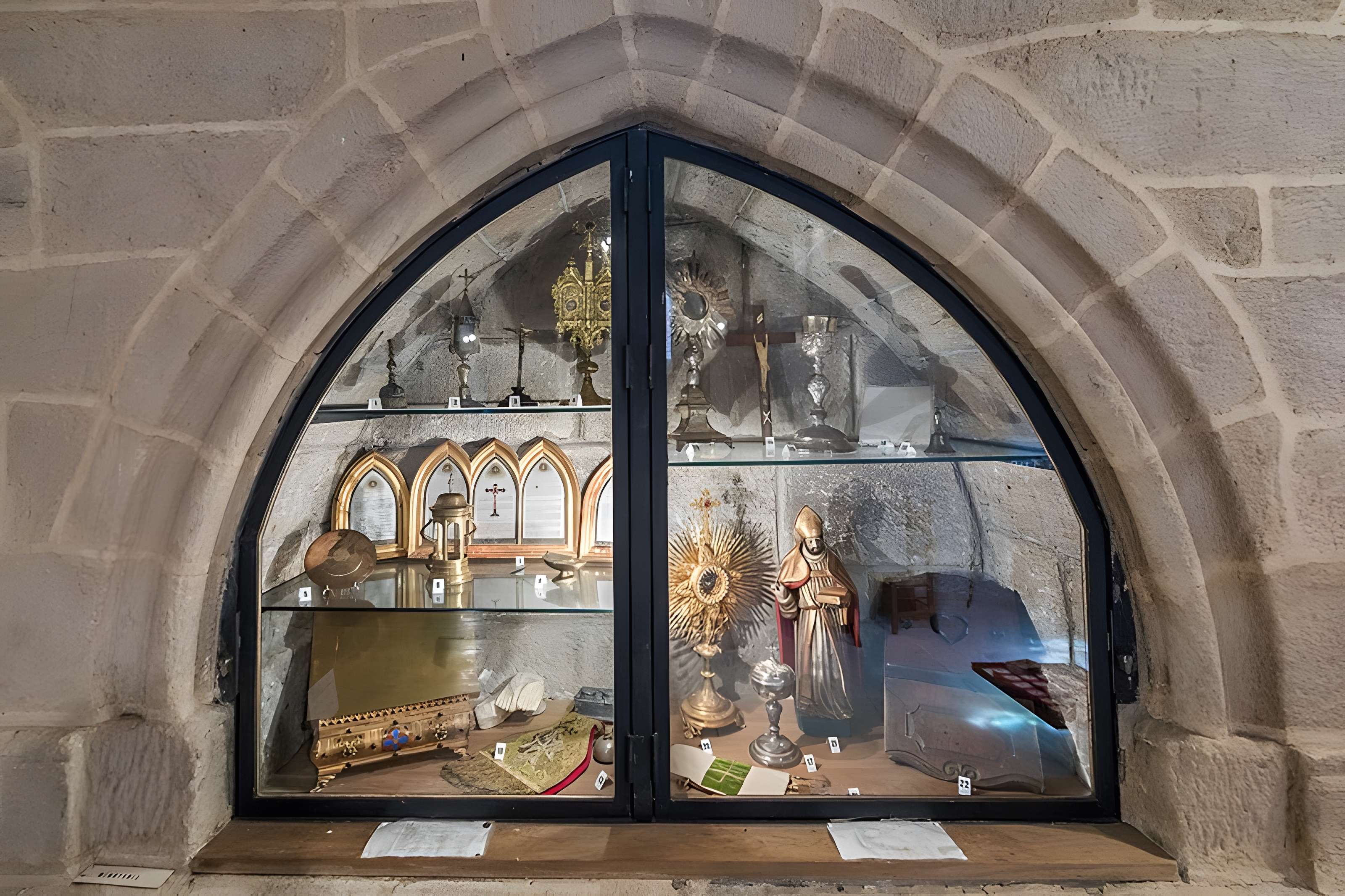 Église Saint-Barthélemy de Curemonte