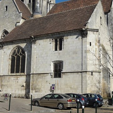 Église Saint-Basile dÉtampes