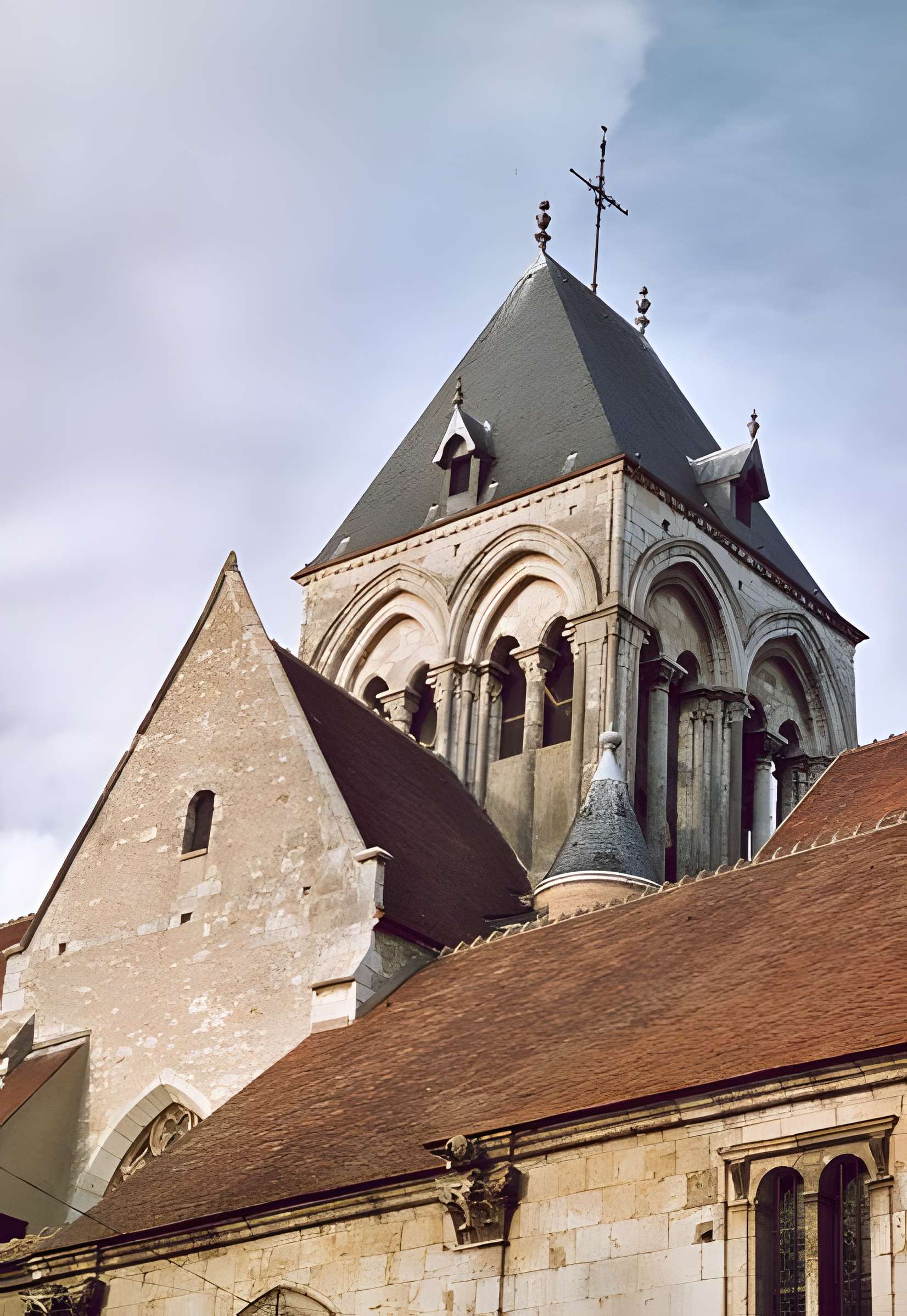 Église Saint-Basile d'Étampes