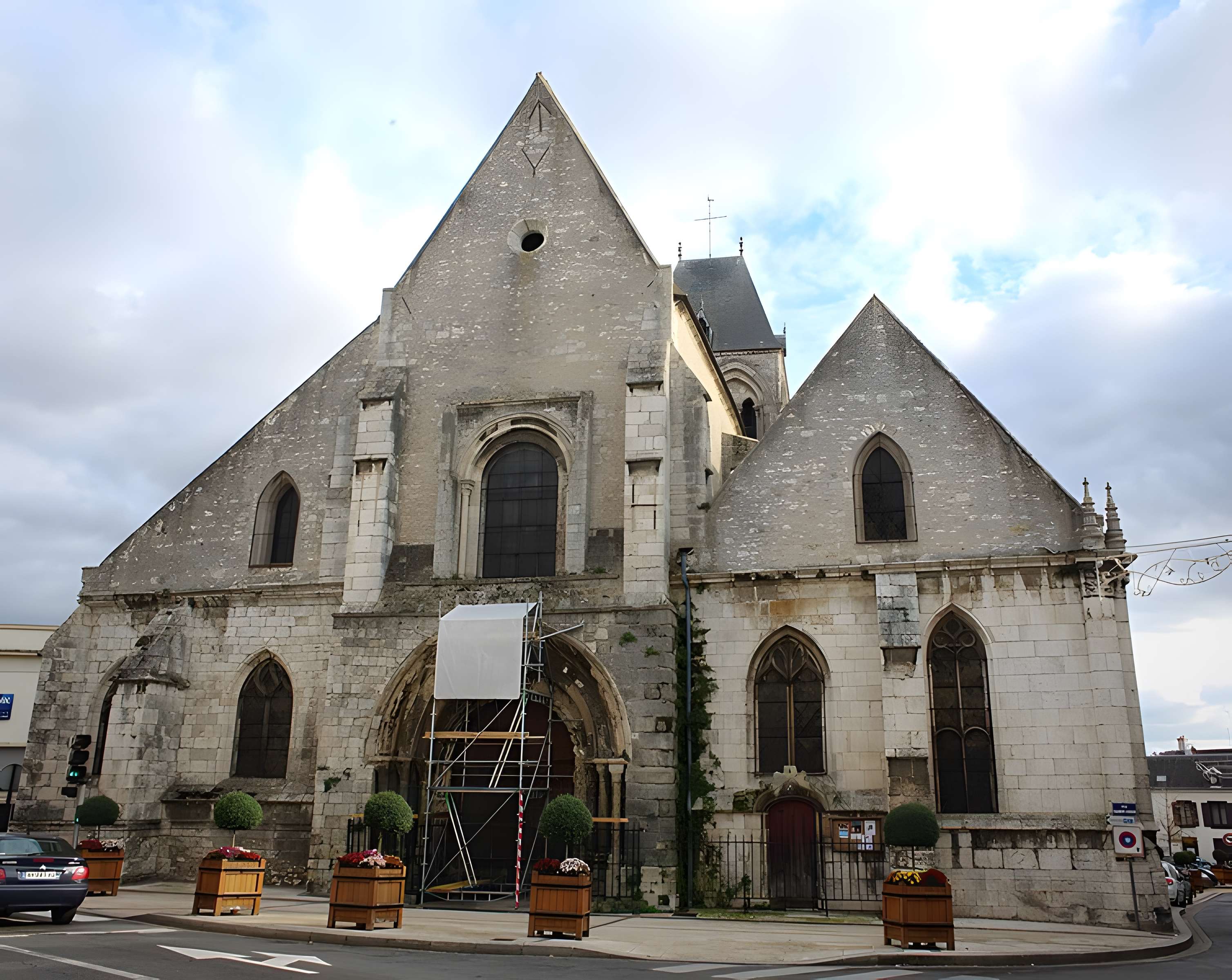 Église Saint-Basile d'Étampes