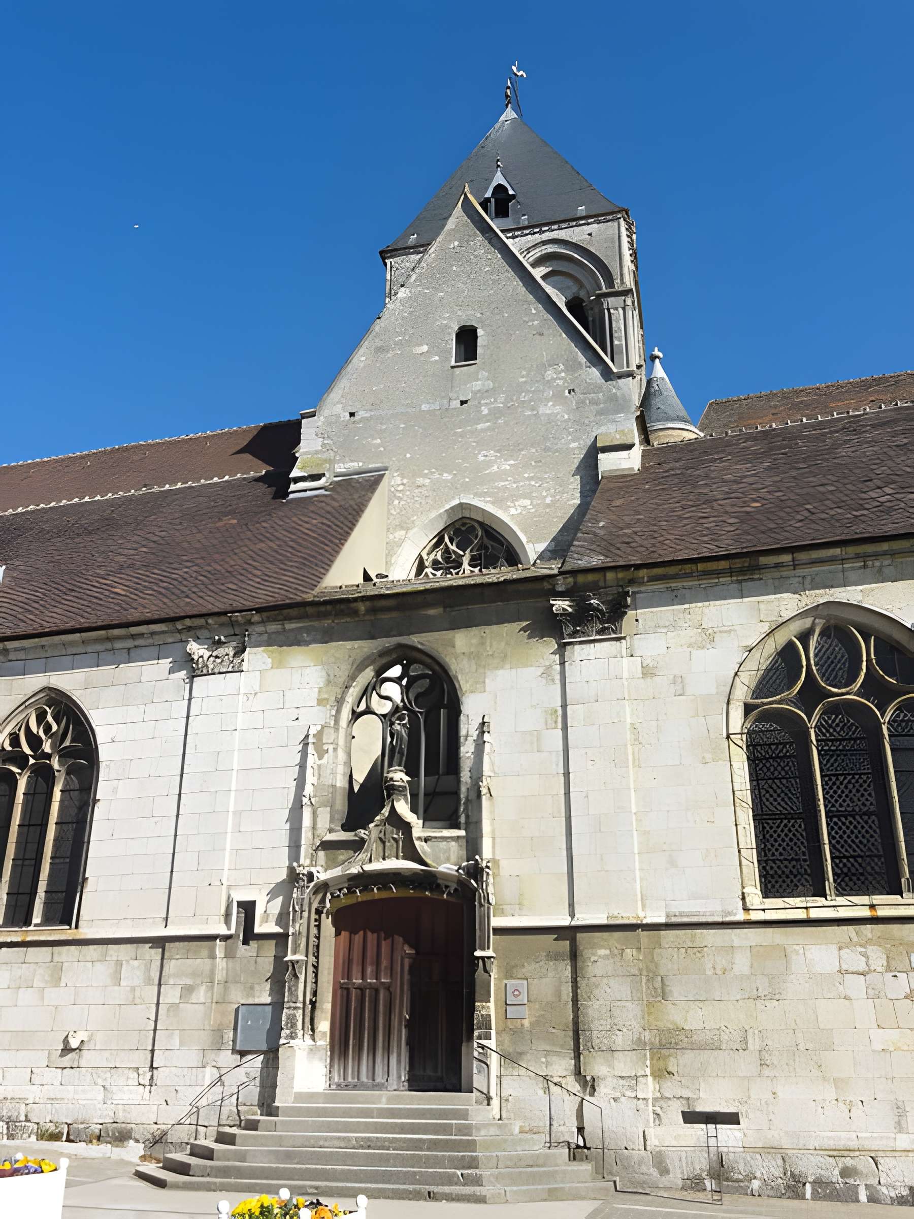 Église Saint-Basile d'Étampes