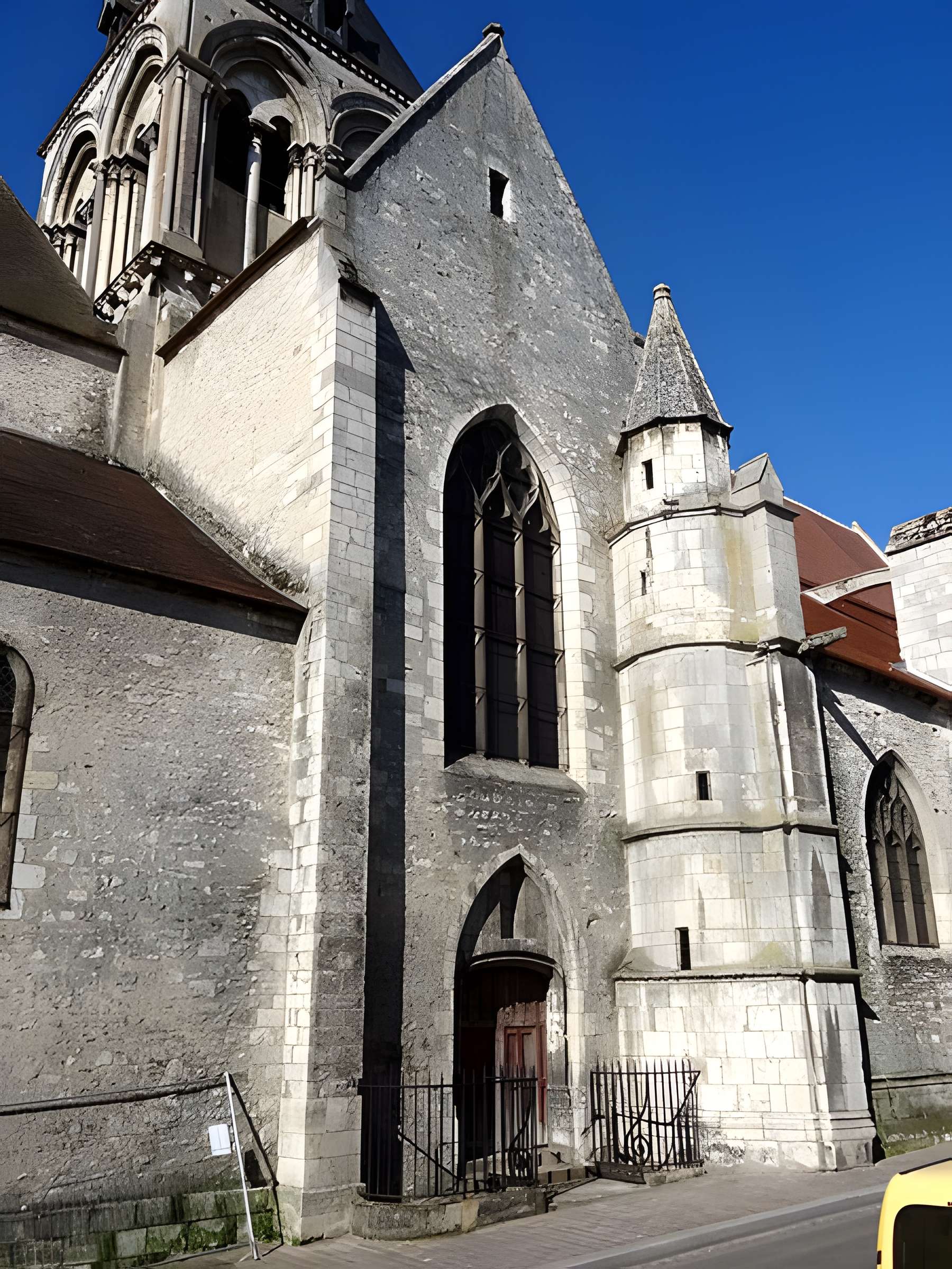 Église Saint-Basile d'Étampes