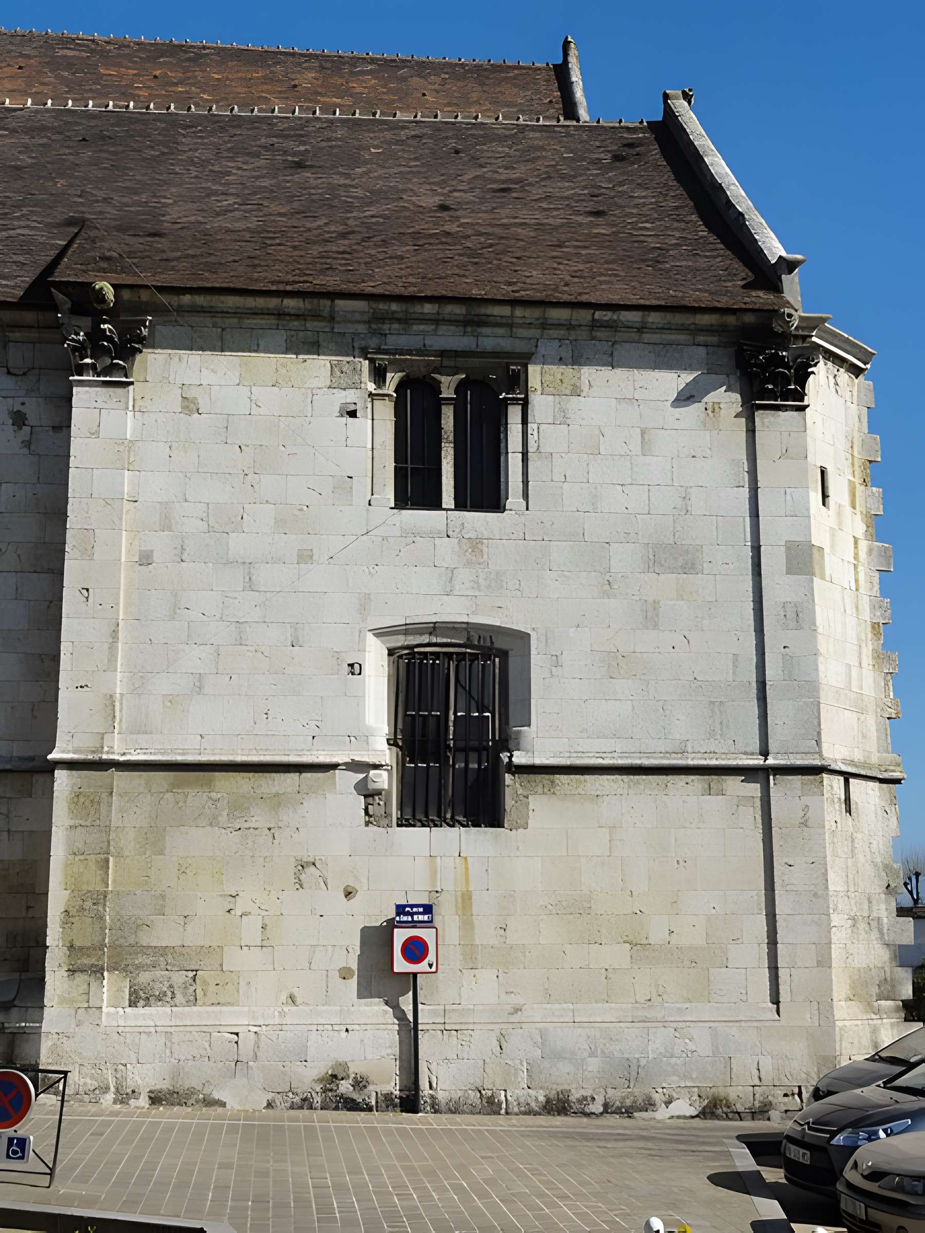 Église Saint-Basile d'Étampes