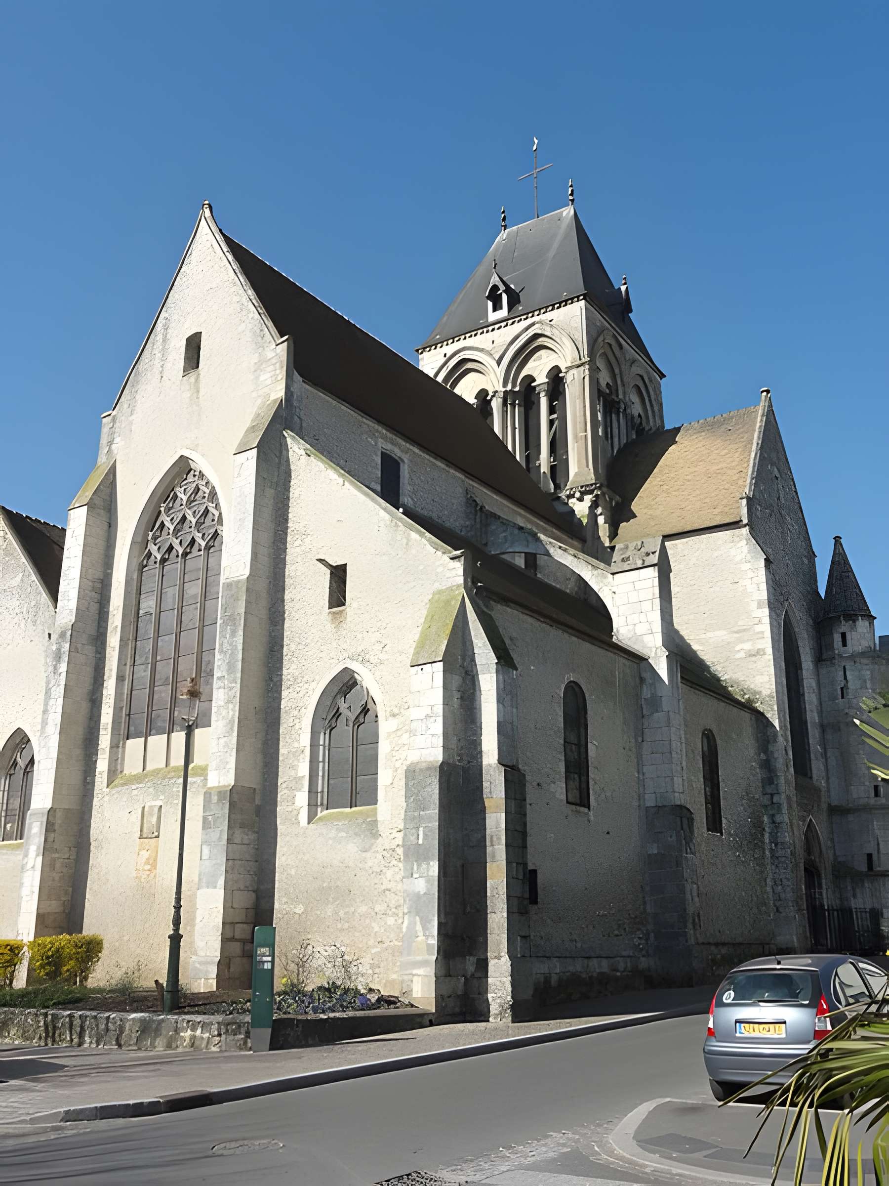 Église Saint-Basile d'Étampes