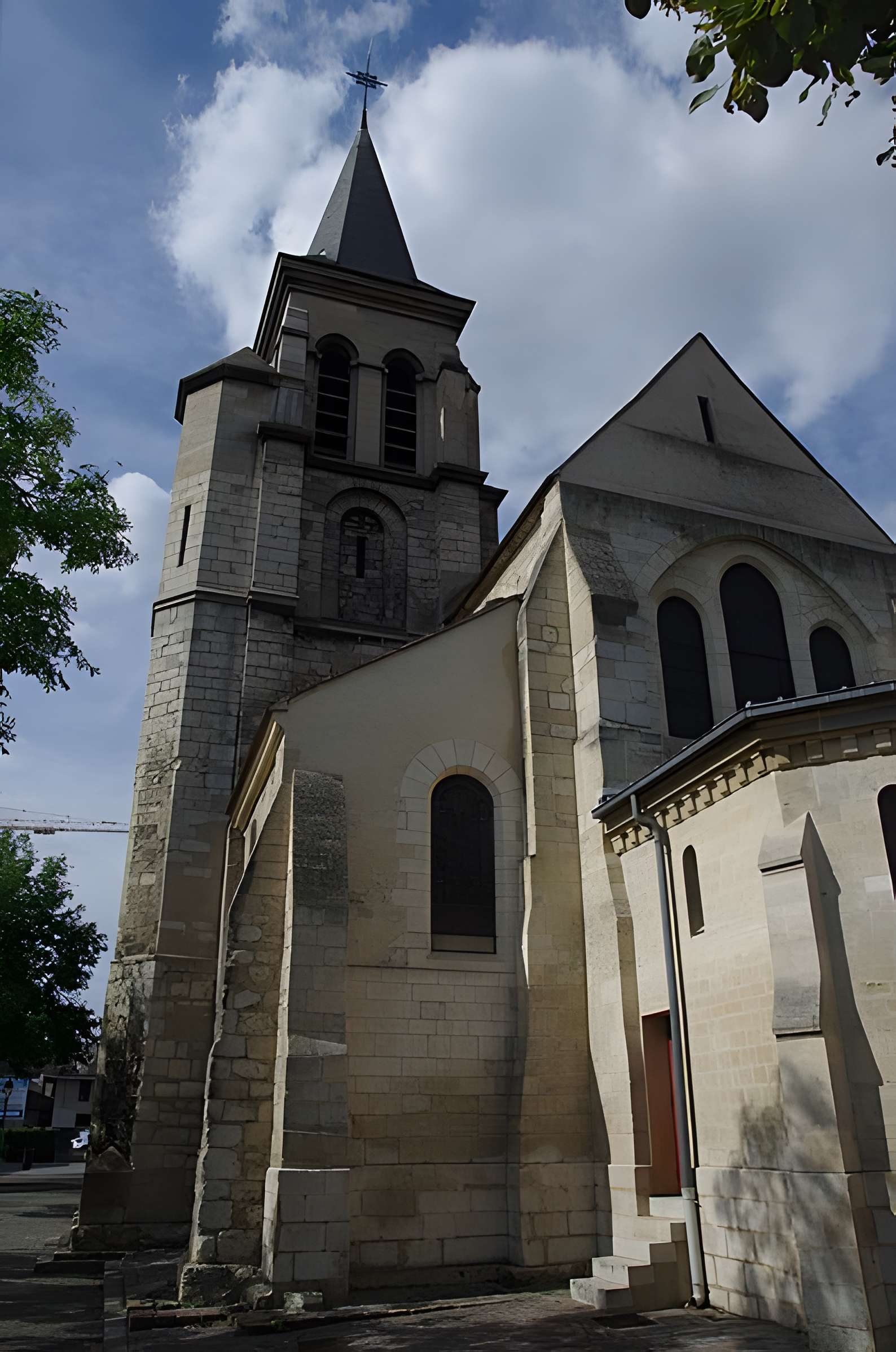 Église Saint-Baudile de Neuilly-sur-Marne