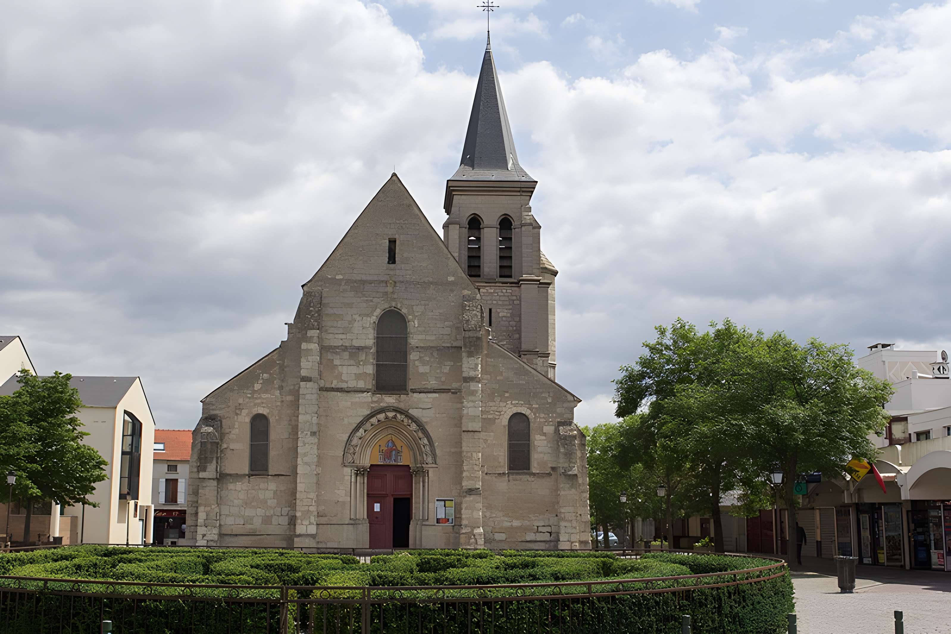 Église Saint-Baudile de Neuilly-sur-Marne