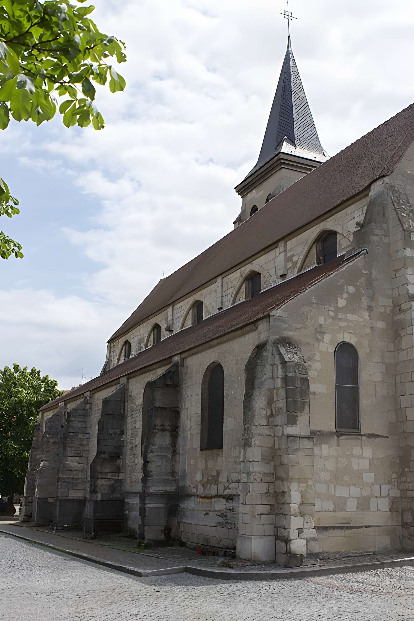 Église Saint-Baudile de Neuilly-sur-Marne