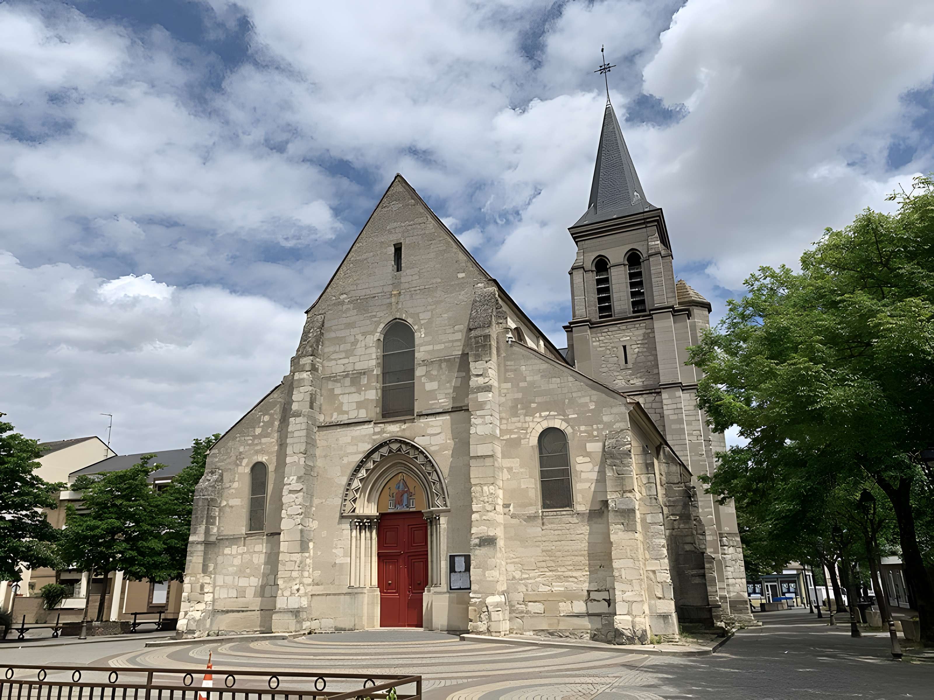 Église Saint-Baudile de Neuilly-sur-Marne
