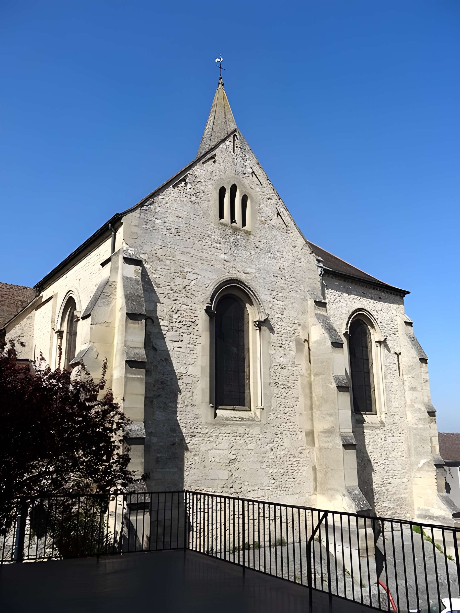 Église Saint-Béat d'Épône